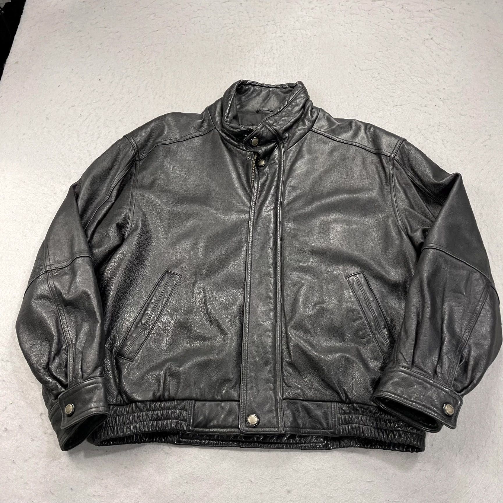Members Only VINTAGE Members Only Jacket Mens Large Black Leather Bomber Quilted Lined 90s Size US L / EU 52-54 / 3 - 2 Thumbnail
