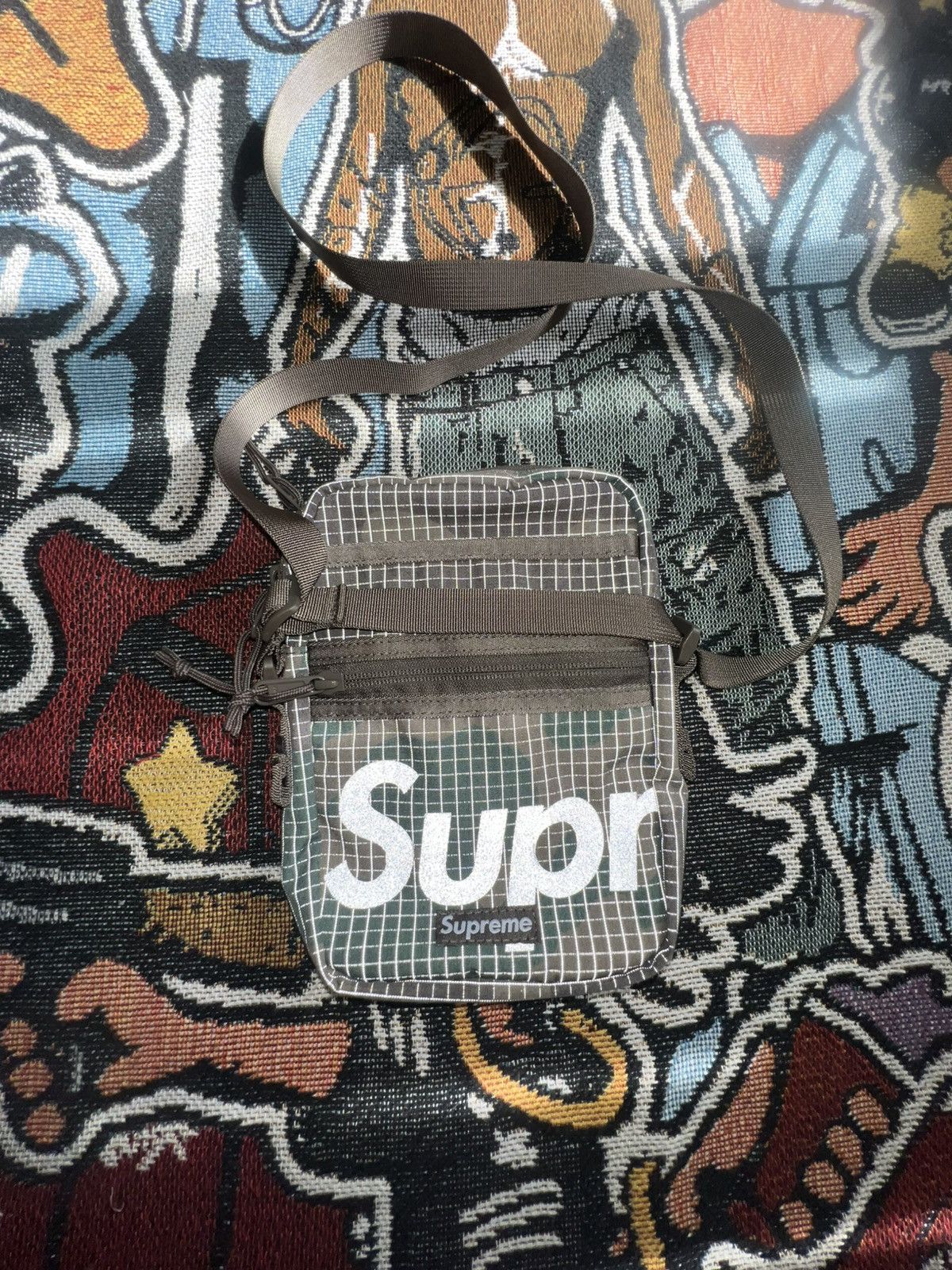 Supreme 📟Supreme Reflective Shoulder Bag📟 Size ONE SIZE - 4 Thumbnail