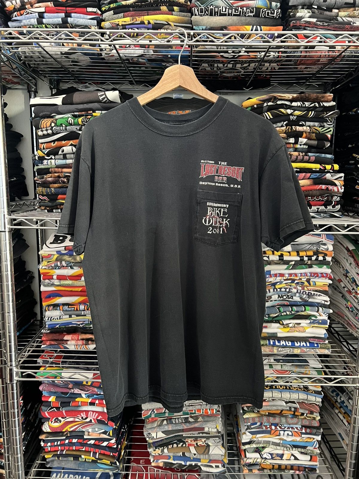 Harley Davidson 2001 Bike Week The Last Resort Lightning Thunder Wings Tee Size US M / EU 48-50 / 2 - 2 Thumbnail