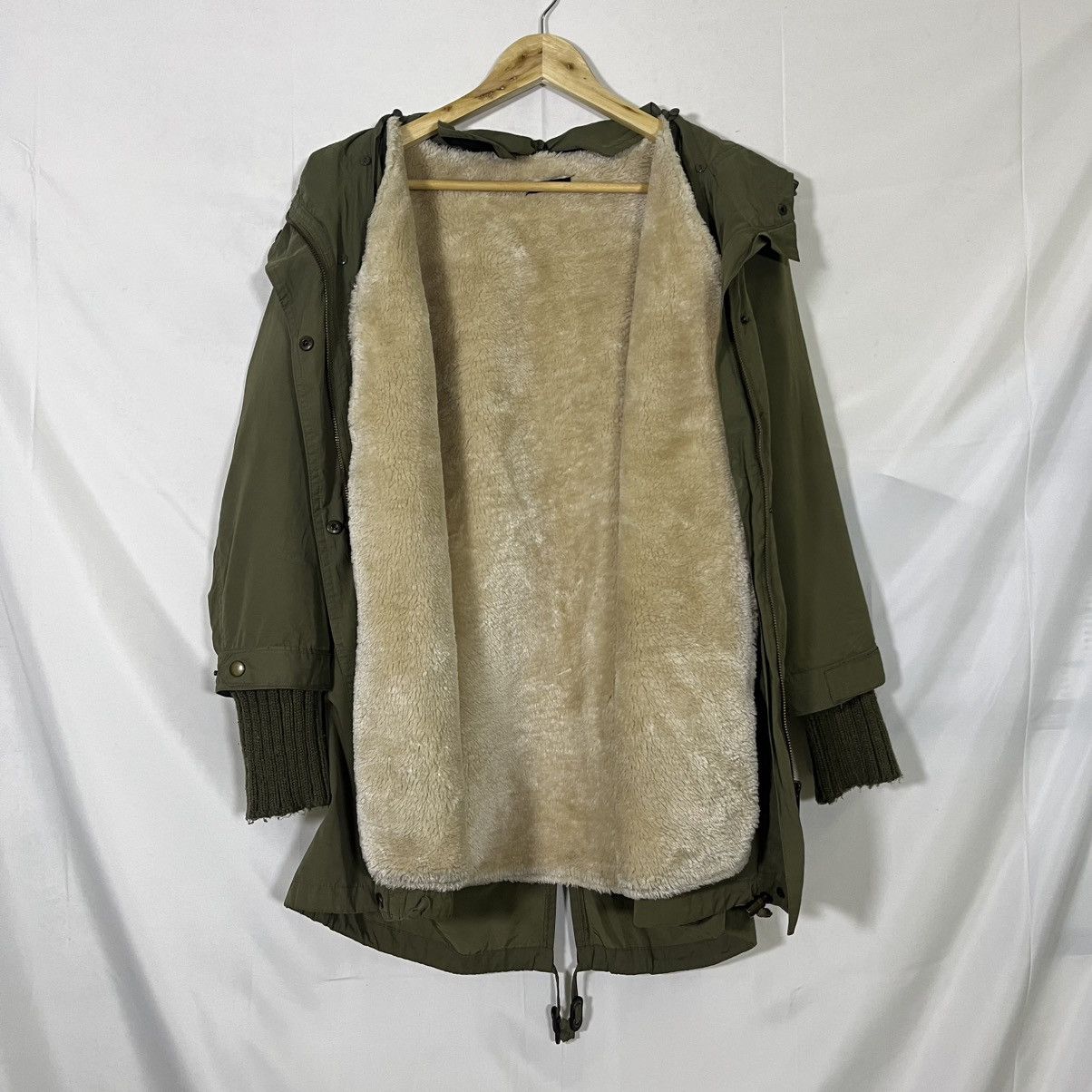 Vintage DISCOAT FUR LINED FISHTAIL PARKA Size US L / EU 52-54 / 3 - 4 Thumbnail