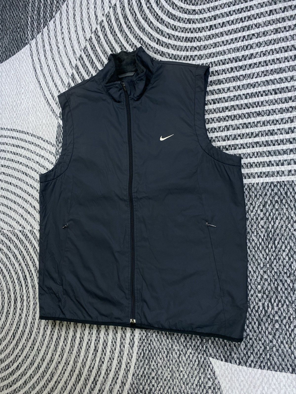Nike Vintage Nike Golf Premium Black Zipper Vest Size US M / EU 48-50 / 2 - 4 Thumbnail