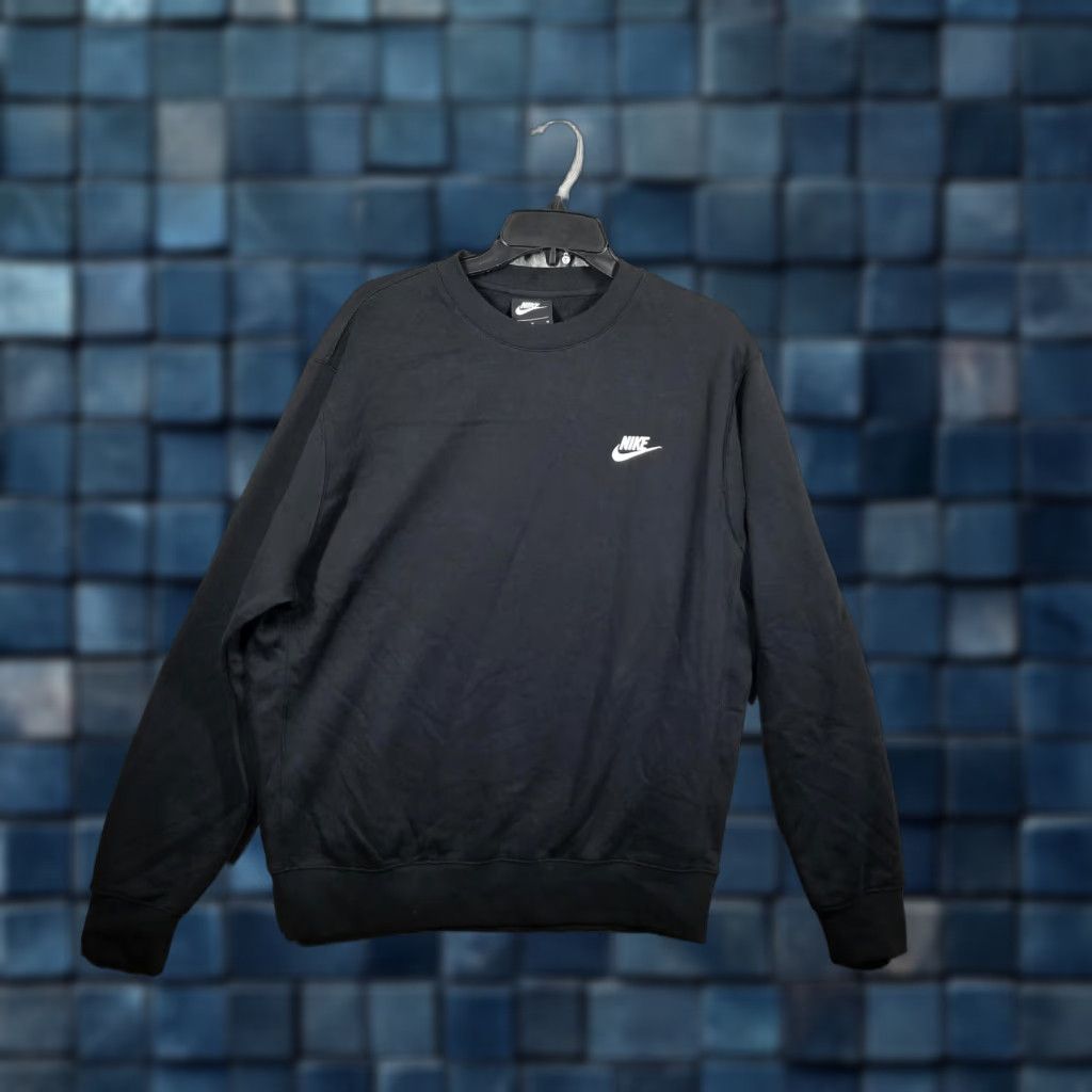 Nike Nike Sweatshirt Mens Medium Black Sportswear Club Fleece Crewneck Small Swoosh Size US M / EU 48-50 / 2 - 1 Thumbnail