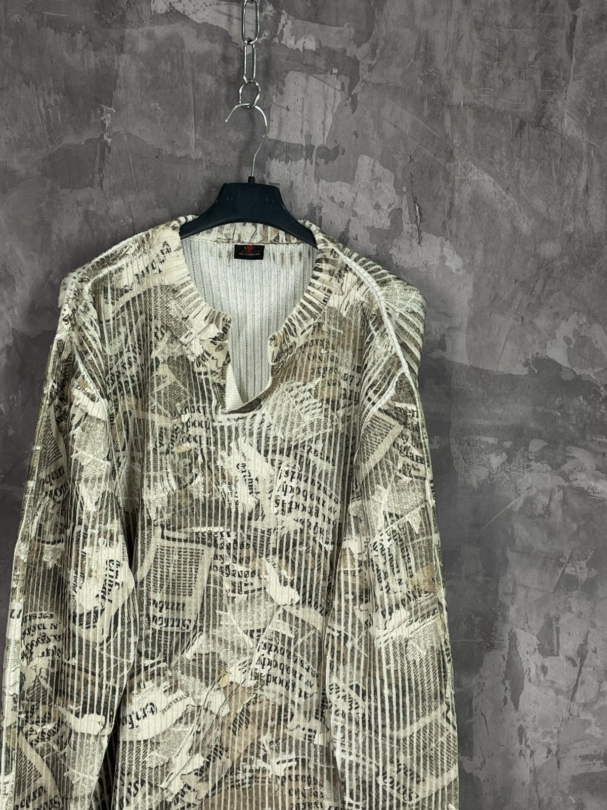 Vintage Y2K Vintage Knit Avant Garde Multi Logo Sweater Size US L / EU 52-54 / 3 - 4 Thumbnail