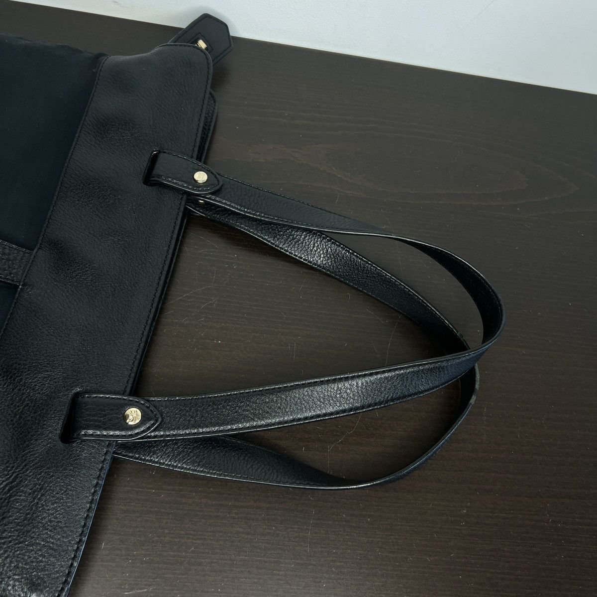 Burberry × Designer Burberry Big Shoulder Tote Back Tonal Embroidered Bag Size ONE SIZE - 7 Thumbnail