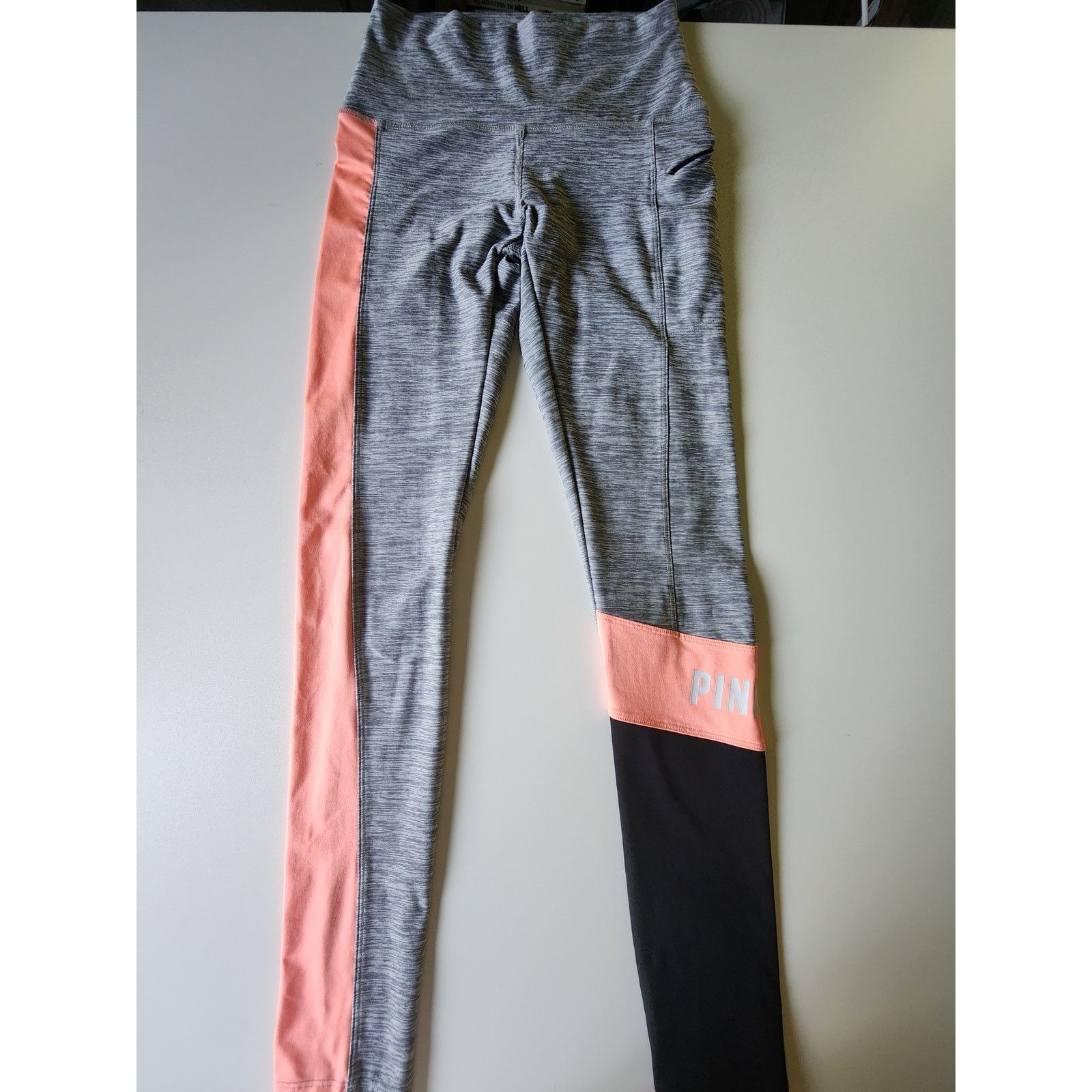 Pink Victoria Secret Pink Ultimate Leggings Womens XS Size 22" - 1 Thumbnail