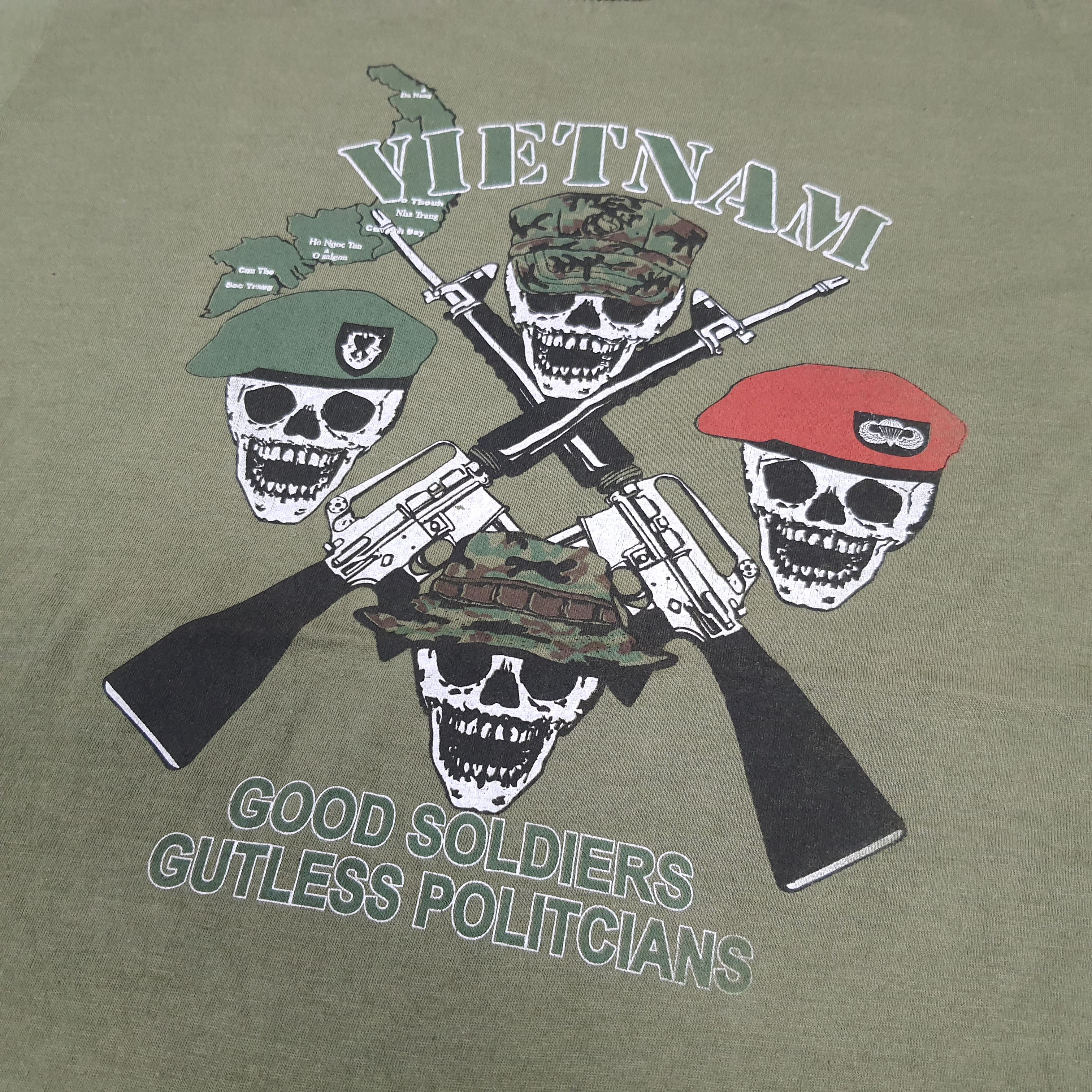 Other Vintage Vietnam Good Soldiers Gutless Politicians T-shirt Size US M / EU 48-50 / 2 - 2 Thumbnail