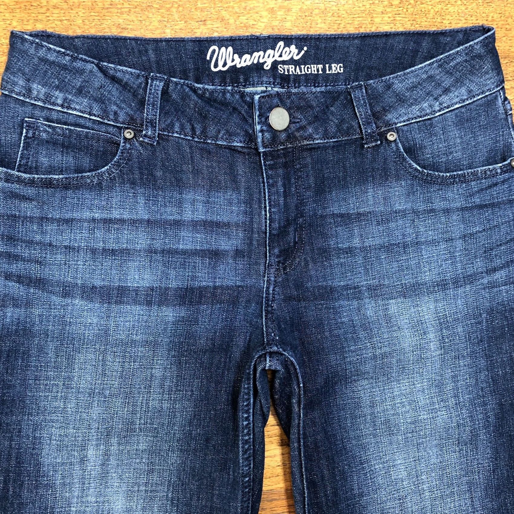 Wrangler Wrangler Jeans Womens Straight 5-Pocket Denim Stretch Zip Belt Loops 34 Inseam 30 Inseam Blue Medium Wash Mae Retro Wrangler Cowboys Womens Jeans Size 34" / US 12 / IT 48 - 4 Thumbnail
