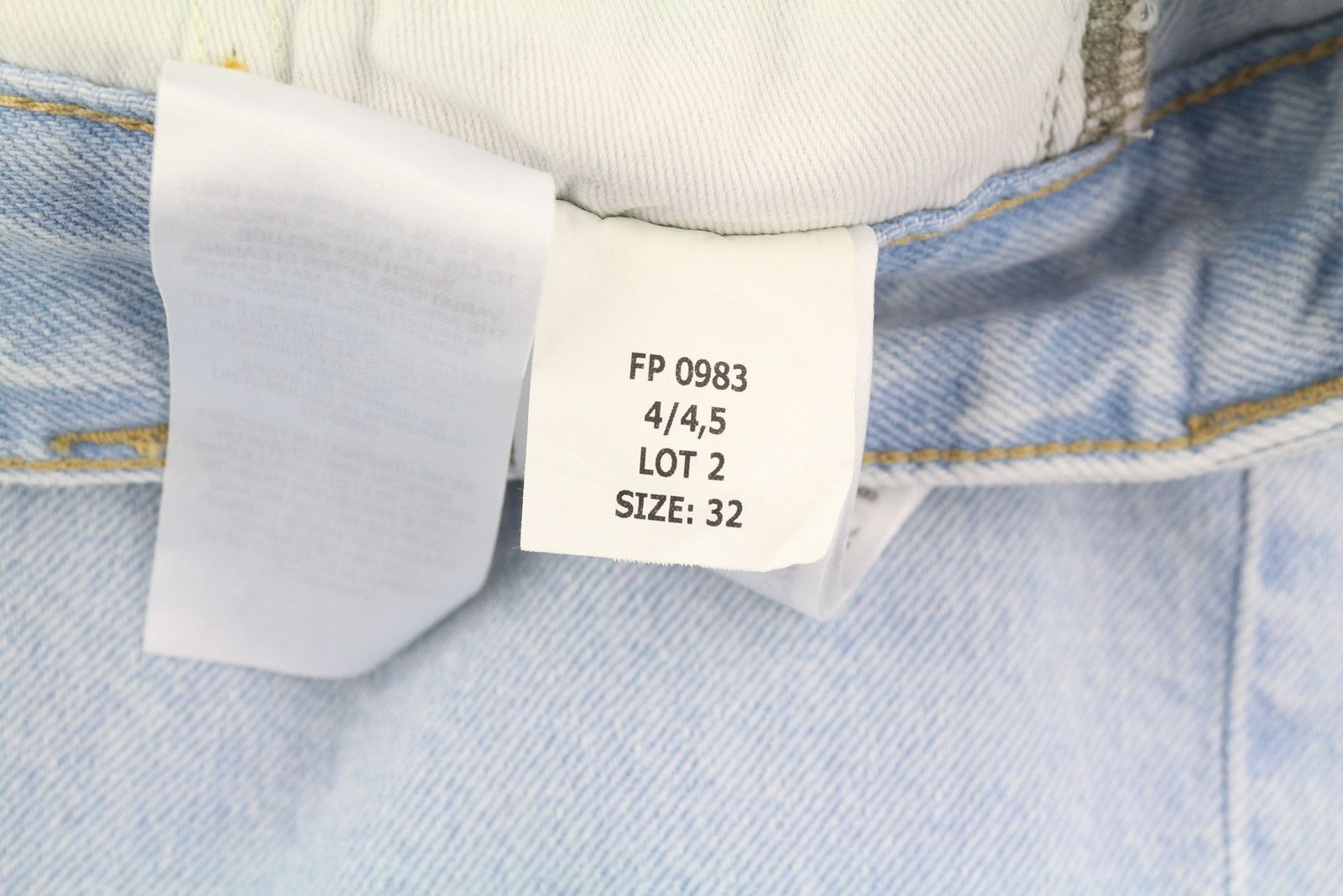 Calvin Klein 90S LOOSE W32 Light Blue Washed Pleated Zip Denim 85302 Size US 32 / EU 48 - 12 Thumbnail