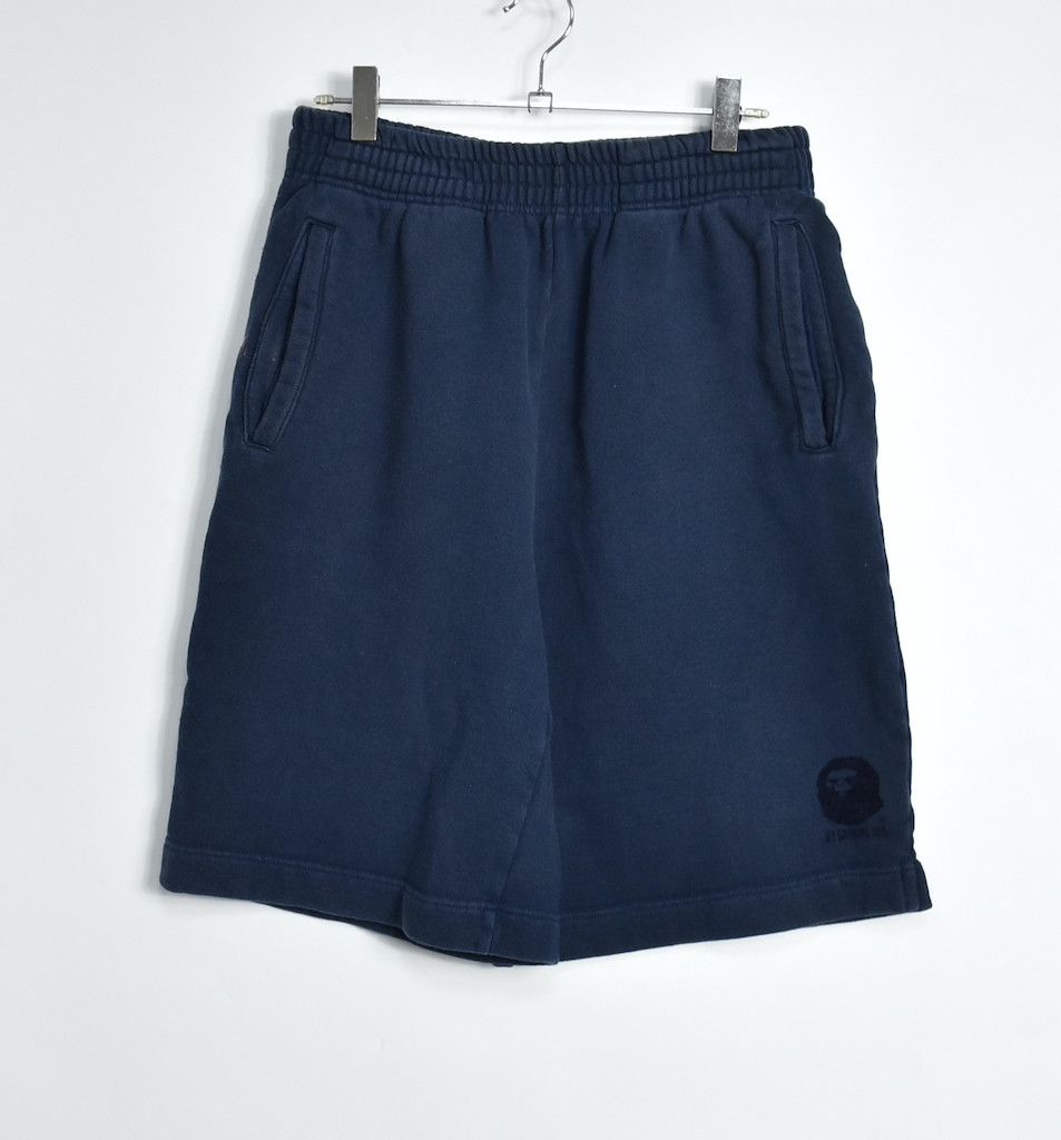 Bape × Vintage Easy Sweat Shorts 28025 - 793 72 Size US 27 - 2 Thumbnail