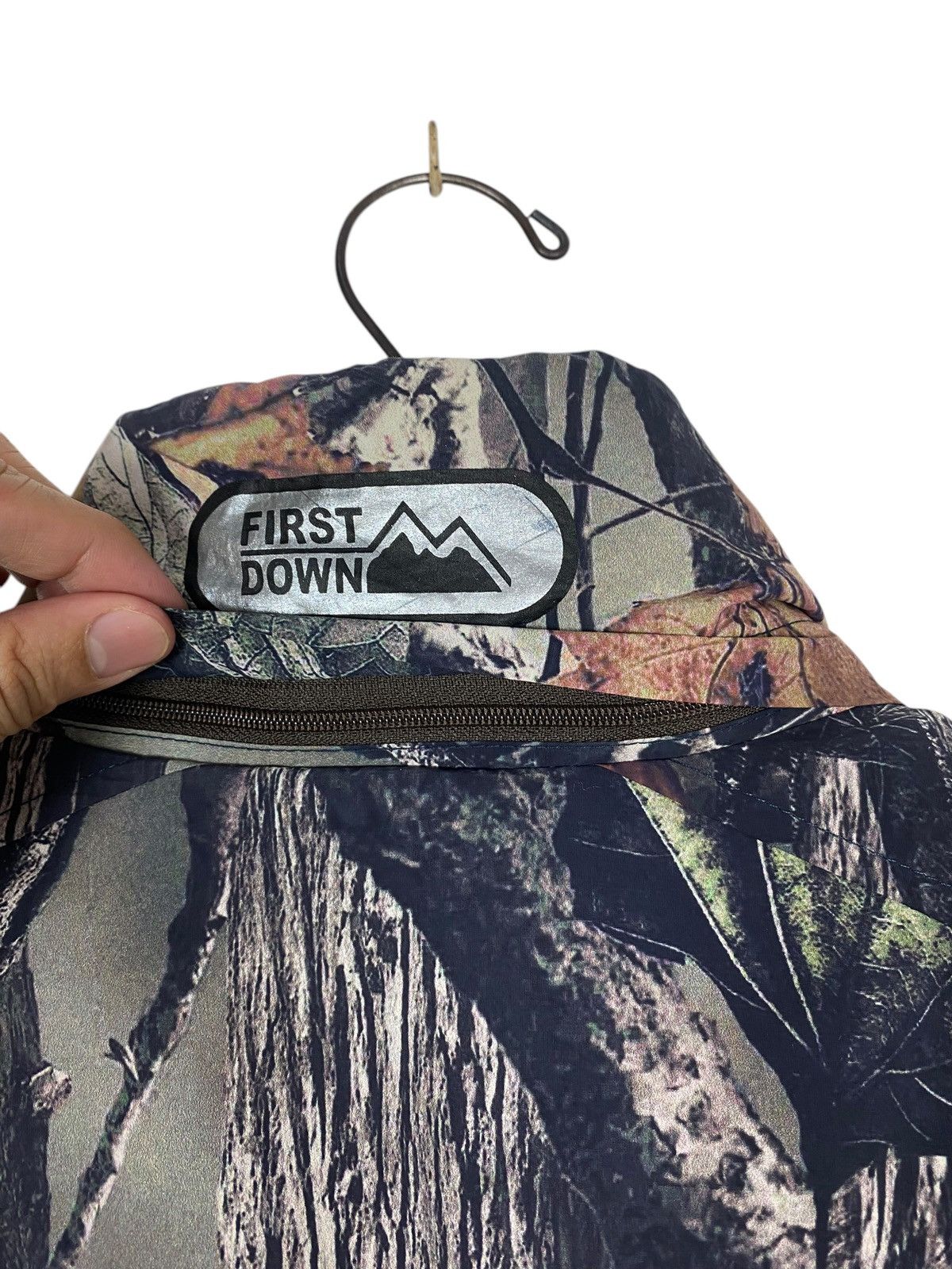 Japanese Brand First Down Reversible Real Tree Camo Deep Pile Boa Jacket Size US S / EU 44-46 / 1 - 8 Thumbnail