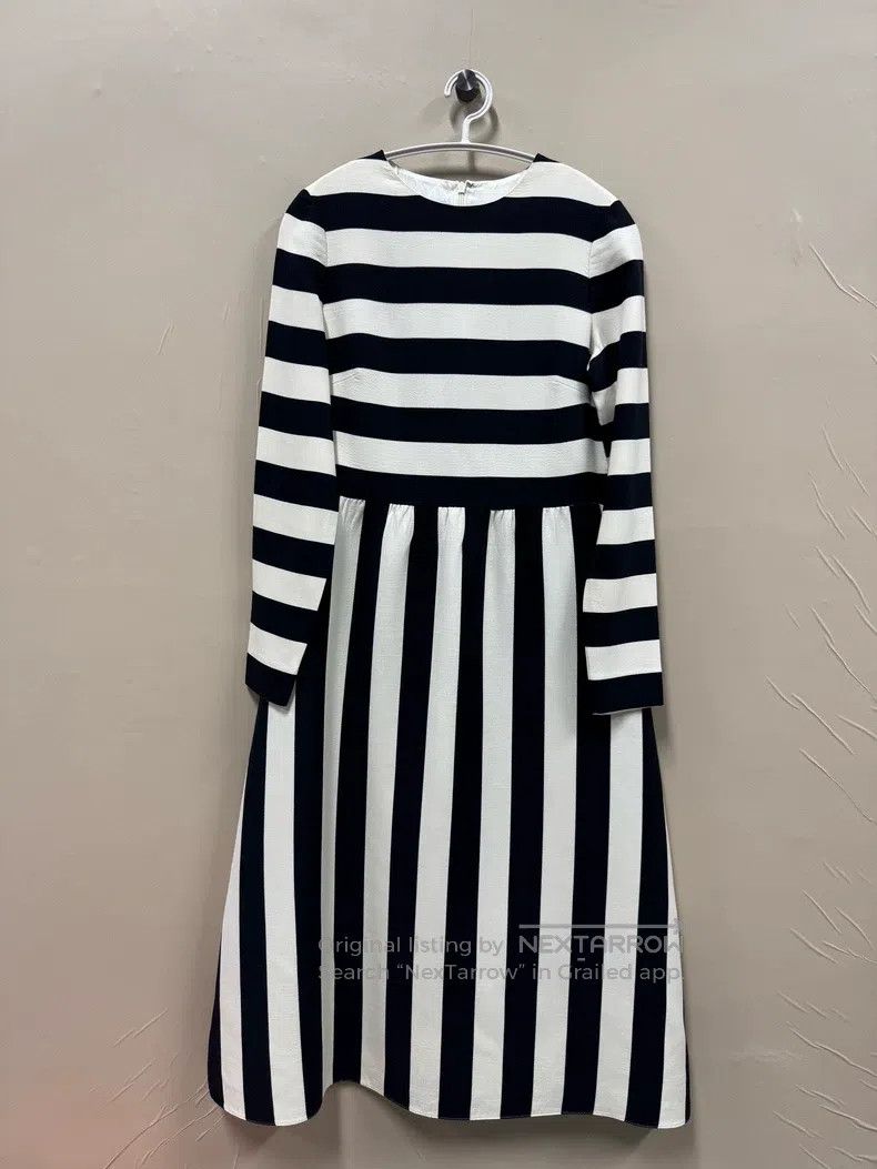 Valentino Valentino Black and white striped maxi dress Size S / US 4 / IT 40 - 1 Thumbnail