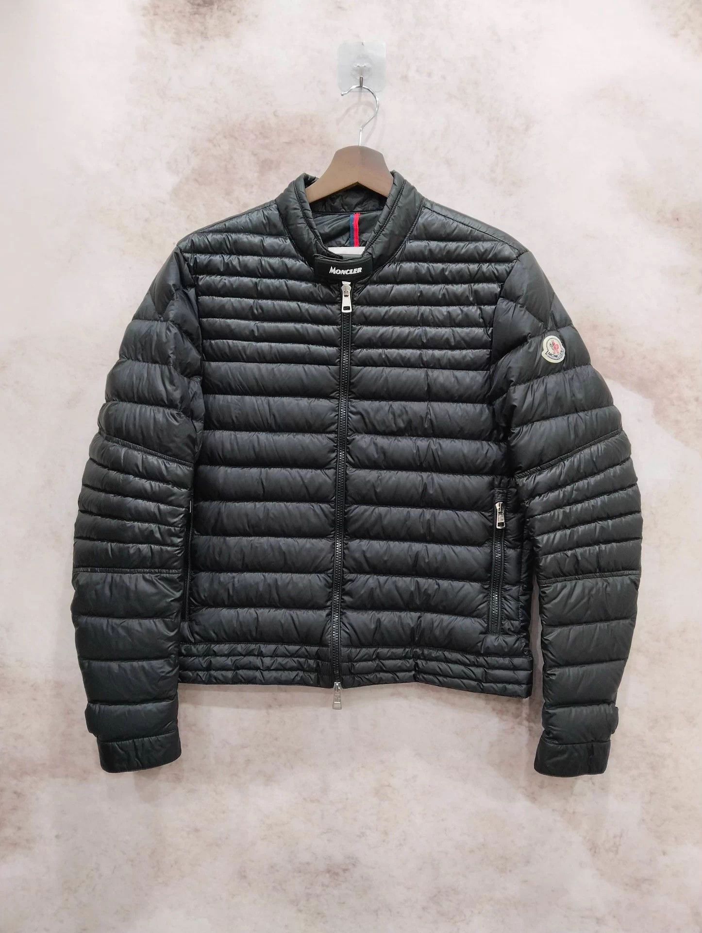 Moncler Moncler Down Jacket Size 2 Size US M / EU 48-50 / 2 - 1 Thumbnail