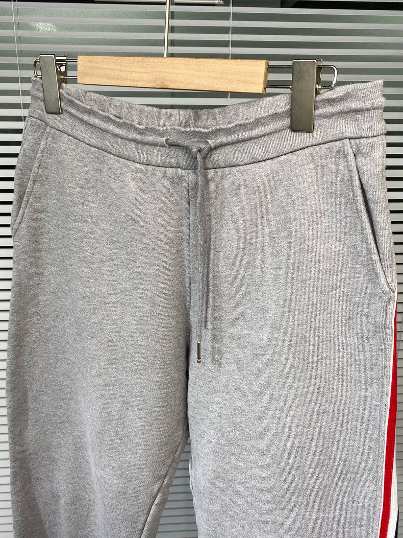 Thom Browne Thom Browne size2 Color striped side sports trousers Size US 26 / EU 42 - 7 Thumbnail