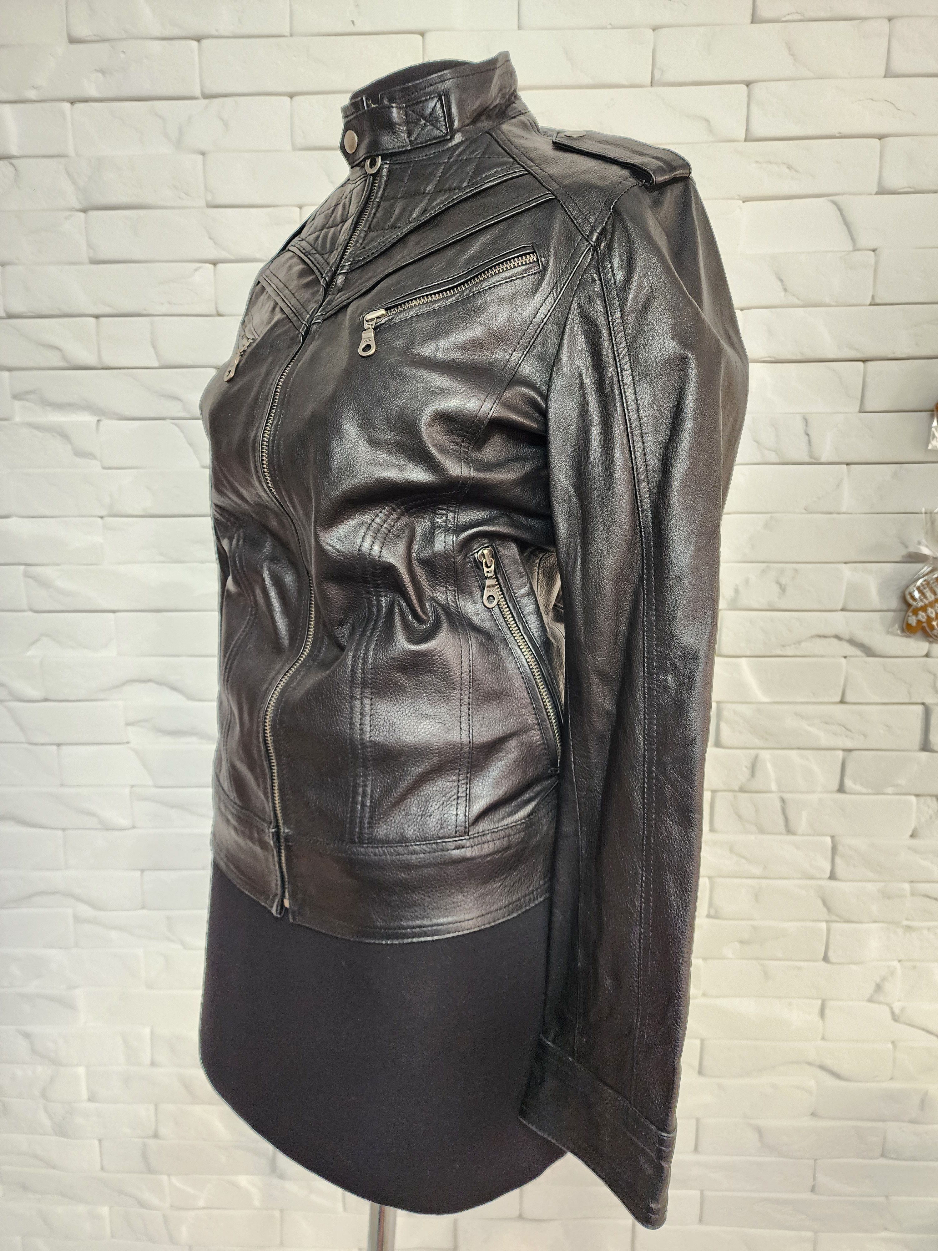 Other Black Leather Women's Jacket: Zippered Sport Style. Size XS / US 0-2 / IT 36-38 - 3 Thumbnail