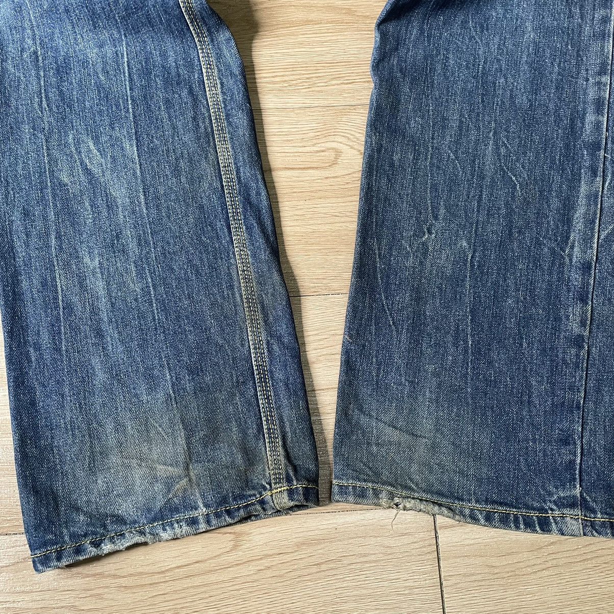 Diesel Vintage Diesel Distressed Straight Cut Faded Mud Wash Denim Size US 32 / EU 48 - 23 Thumbnail