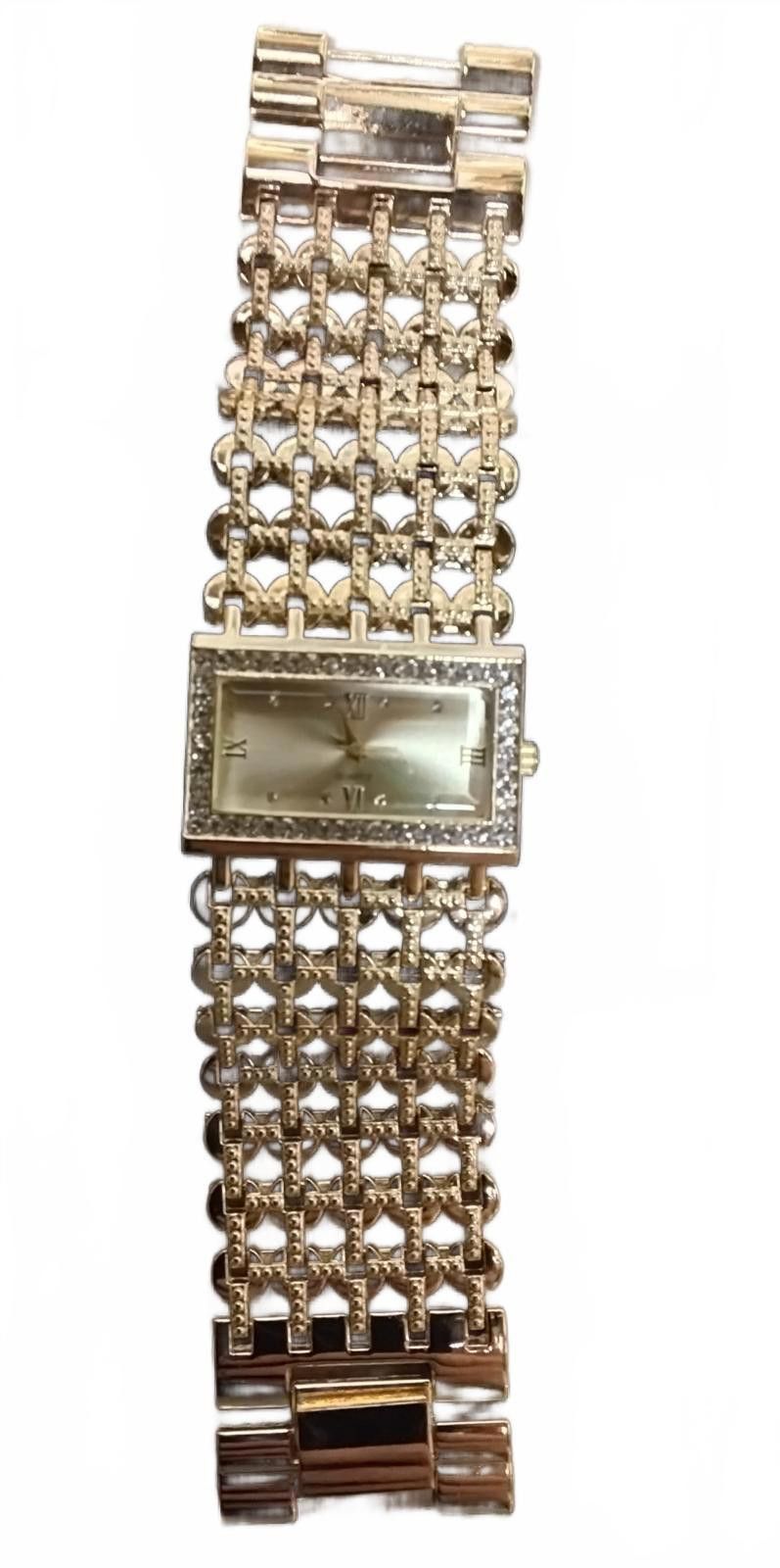 Other Glamorous Vintage Looking Watch - Act Fast! Size ONE SIZE - 1 Thumbnail