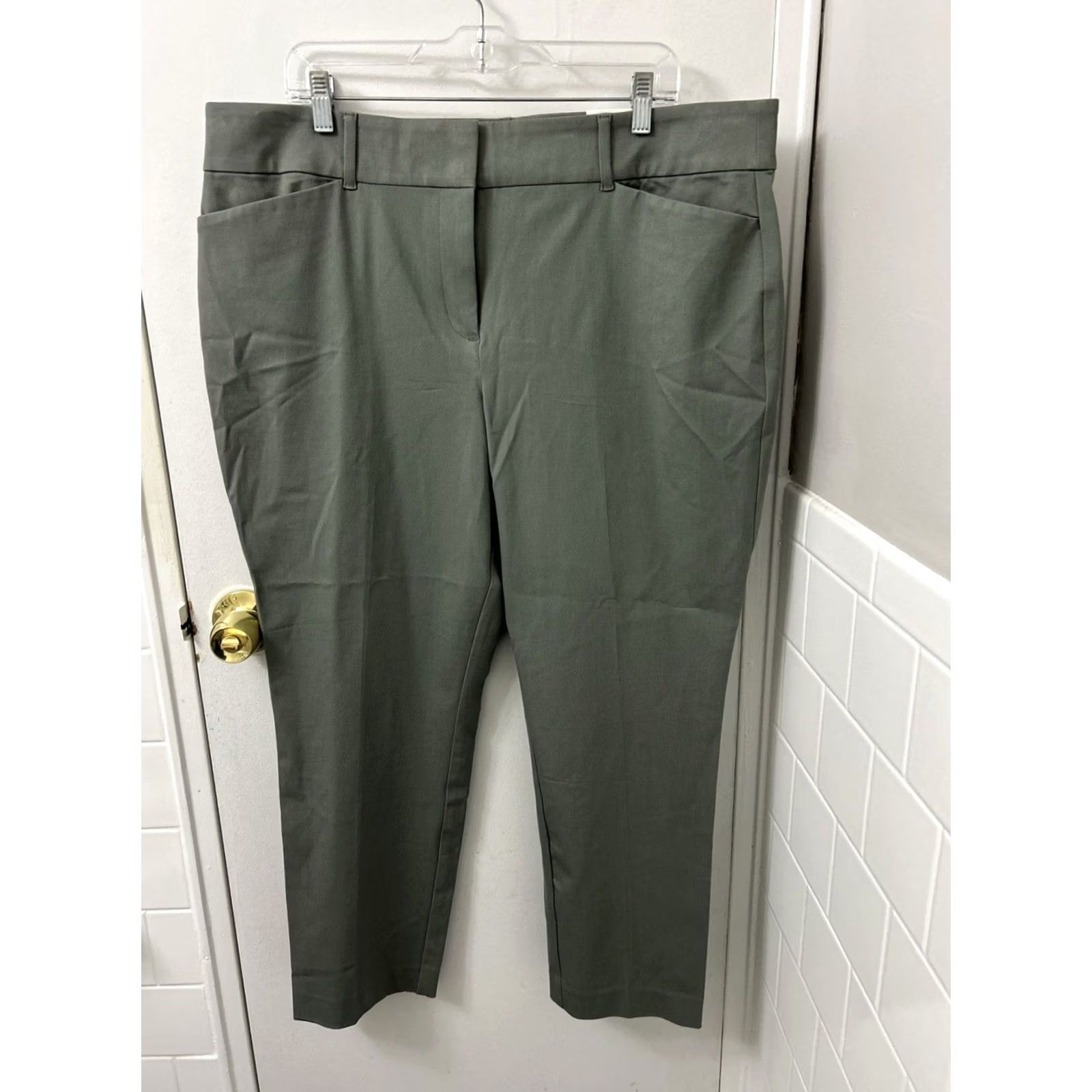 Loft LOFT Outlet Curvy Pants 18 Green Sutton Skinny Ankle Mid Rise Slim Stretch Wrinkle Resistant Zip Button Size 40" / US 18 - 2 Thumbnail
