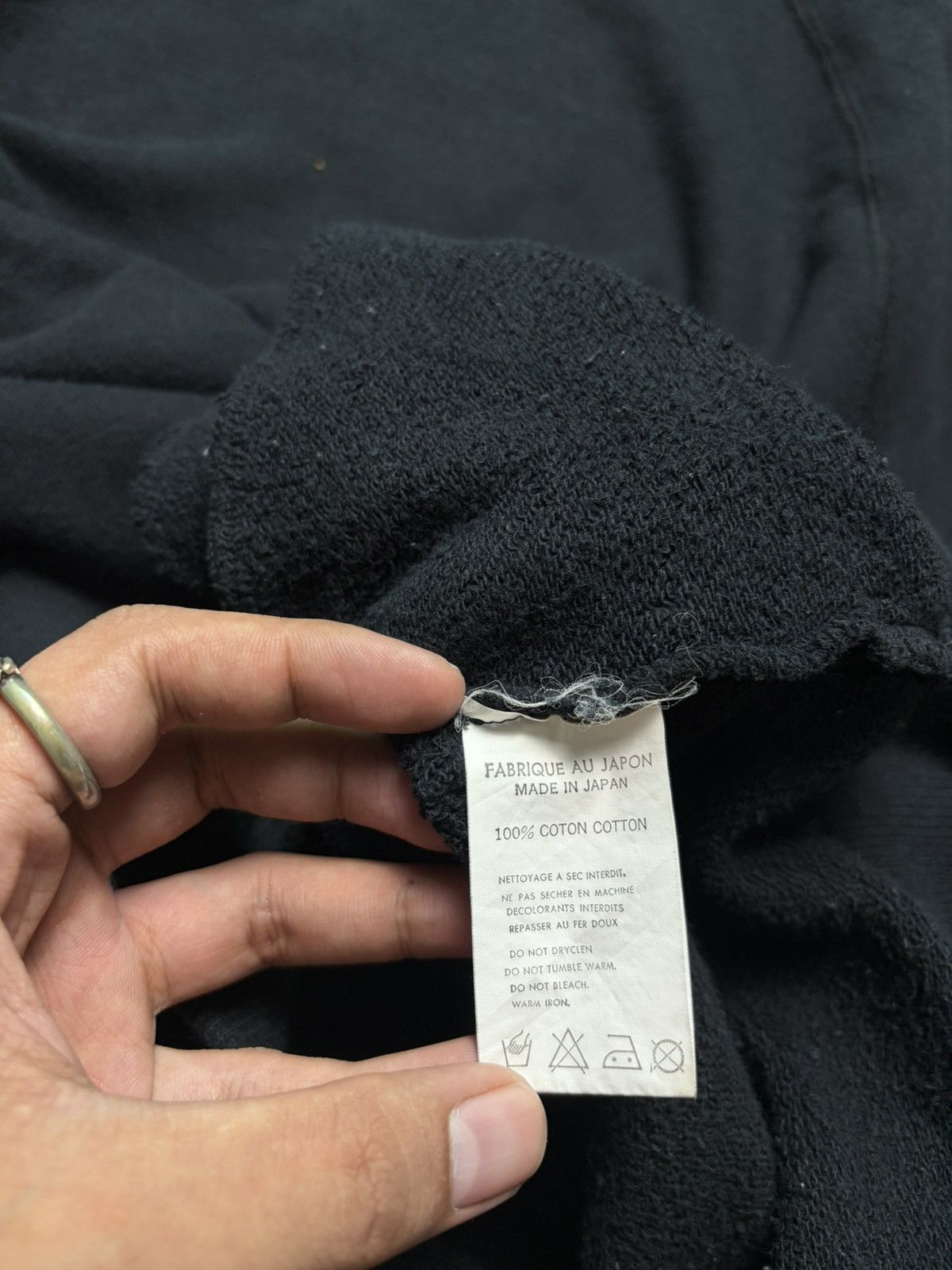 Yohji Yamamoto FREE TAX ! Vintage Yohji Yamamoto Y’S Back Logo Crewneck Size US M / EU 48-50 / 2 - 9 Thumbnail