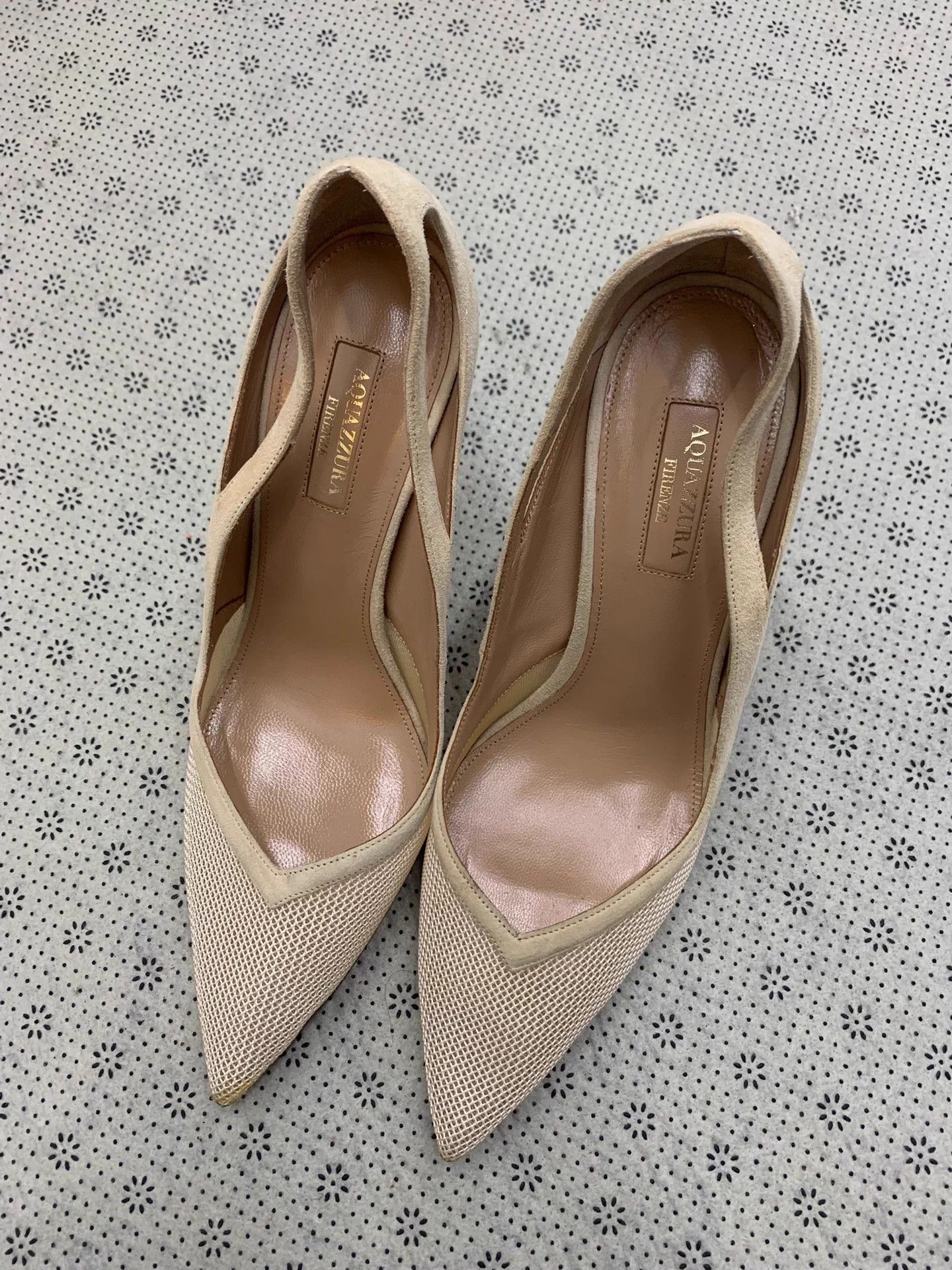 Aquazzura Aquazzura Gold Pineapple Tulle Suede Paneled Heels 39 Size US 8 / IT 38 - 1 Thumbnail