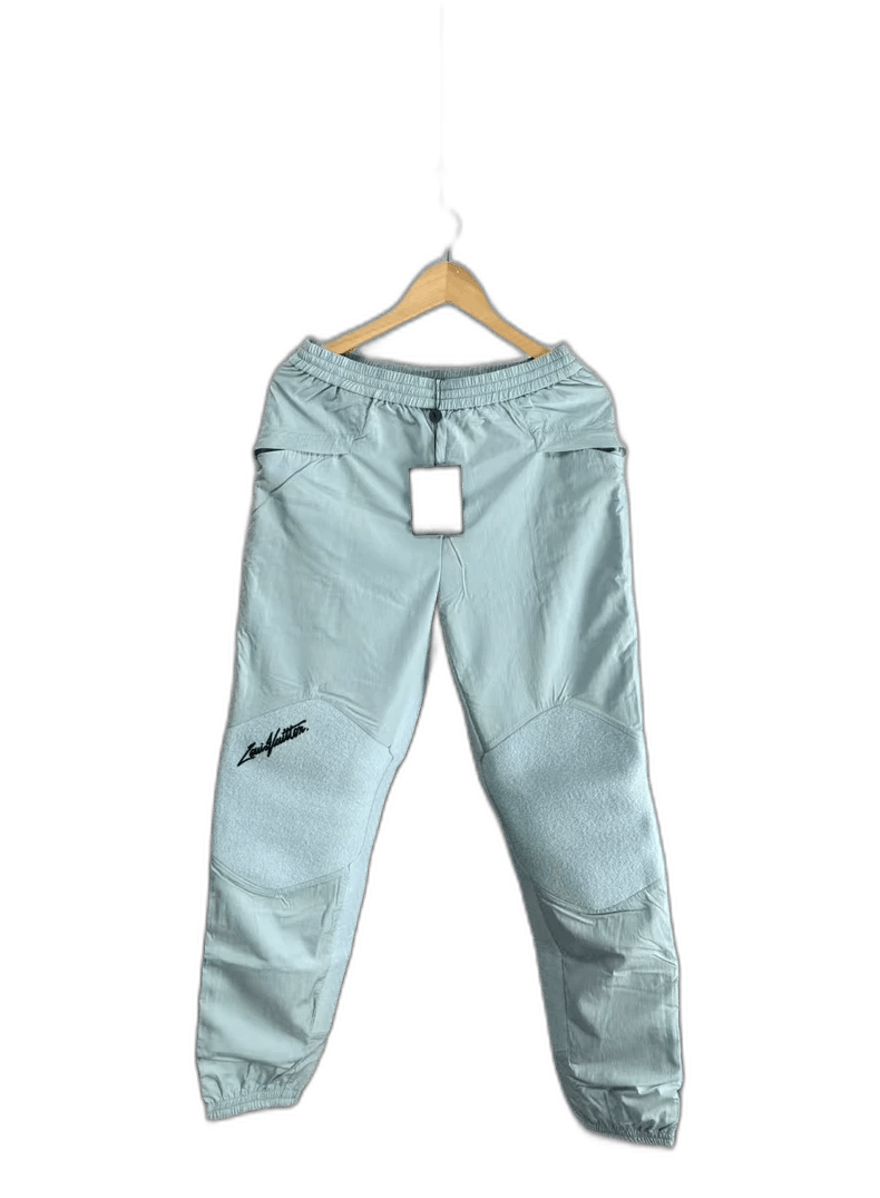 Louis Vuitton Louis Vuitton Light Blue Embroidered Pants Size US 26 / EU 42 - 1 Thumbnail