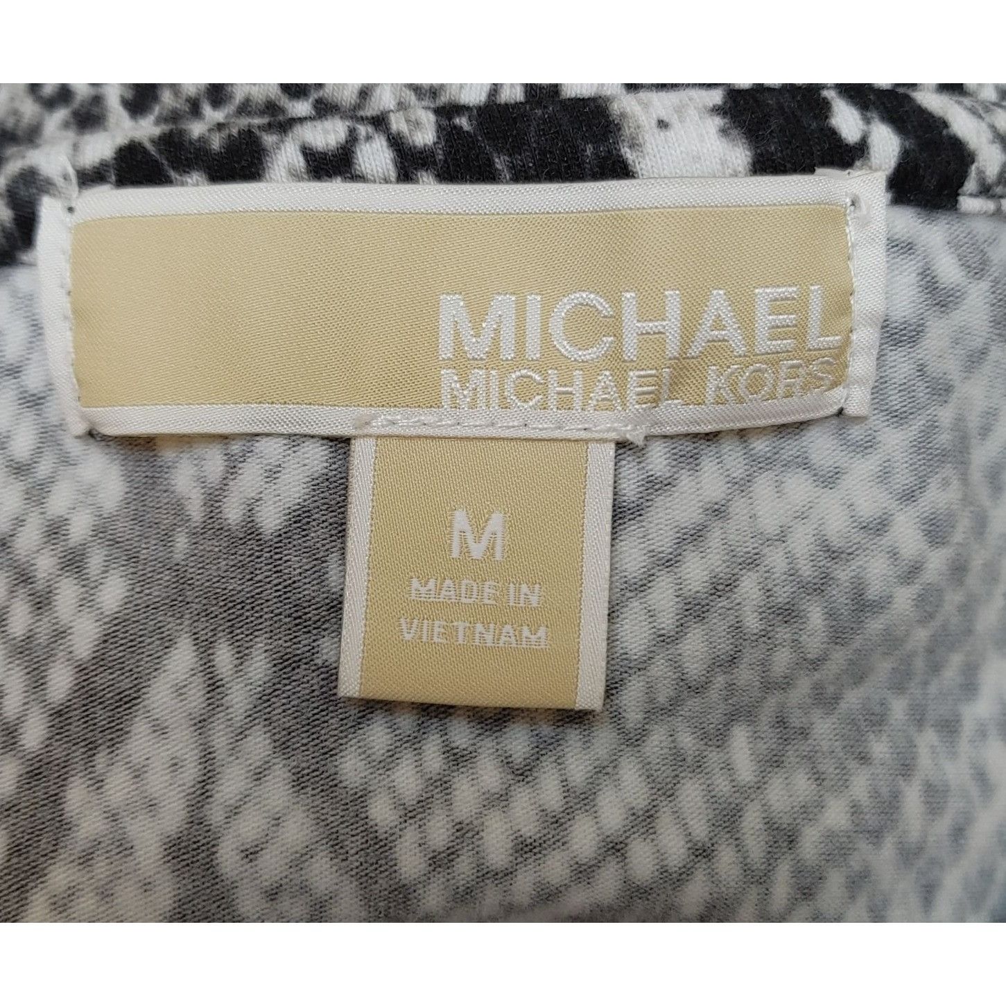 Michael Kors Michael Kors Black and White Snakeskin Top Size M Size M / US 6-8 / IT 42-44 - 3 Thumbnail
