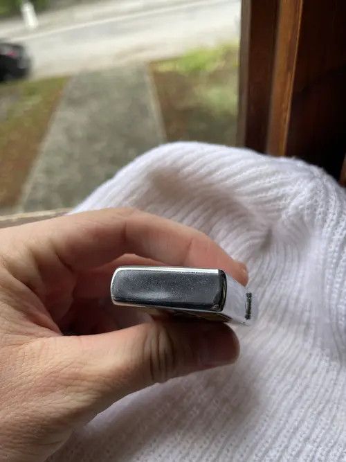 VIBE Sasha Gray hunor 00s Cigar lighter. WORK Size ONE SIZE - 3 Thumbnail