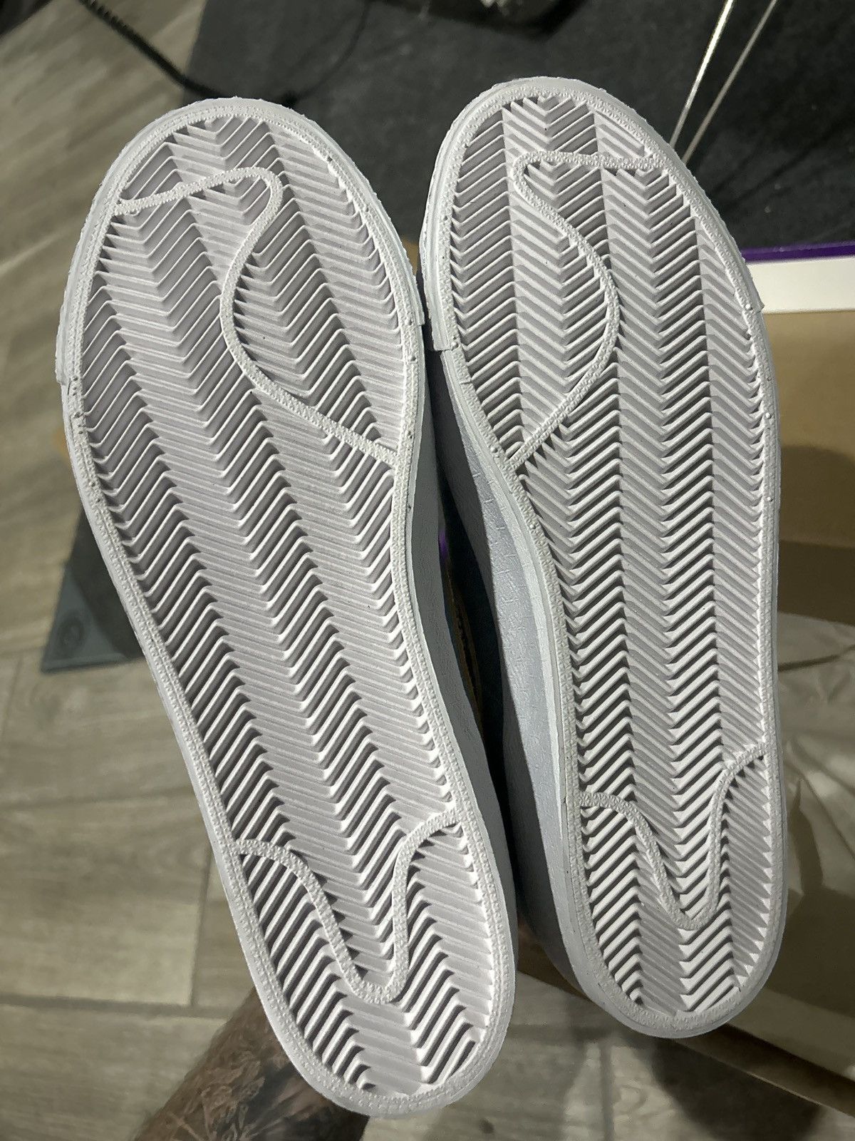 Nike Nike x Supreme Size US 9 / EU 42 - 7 Thumbnail