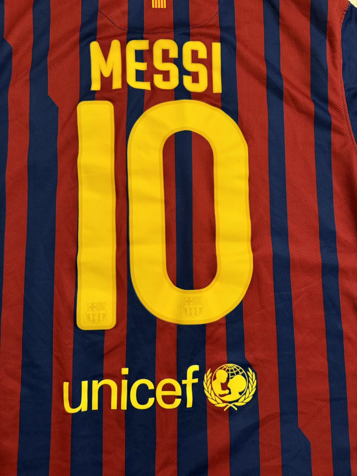 Nike 🔥Nike Barcelona #10 Messi 2011/12 Soccer Jersey/Messi TShirt Size US L / EU 52-54 / 3 - 9 Thumbnail