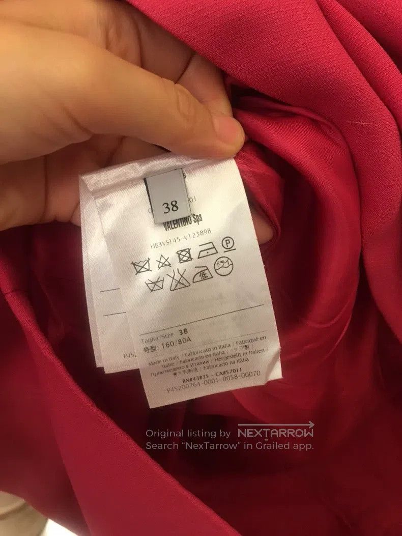 Valentino Valentino Ruffled dress Size S / US 4 / IT 40 - 2 Thumbnail