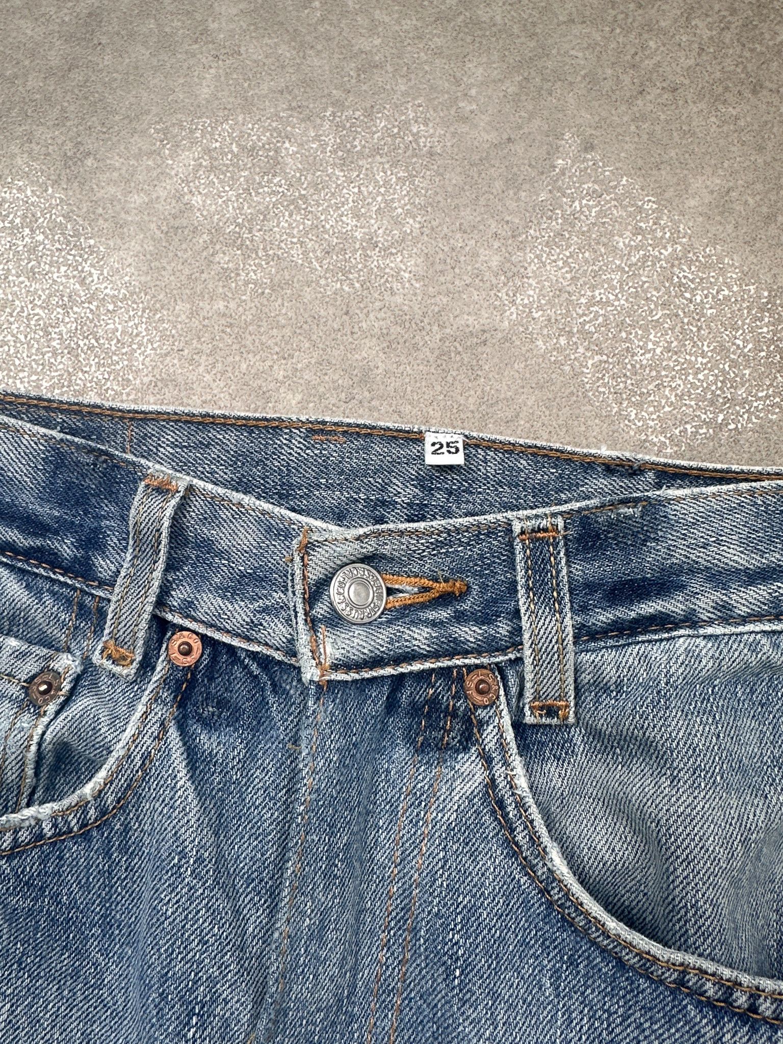 Levi's Vintage Levi's Flared Blue Denim Jeans Size 25" / US 0 / IT 36 - 11 Thumbnail