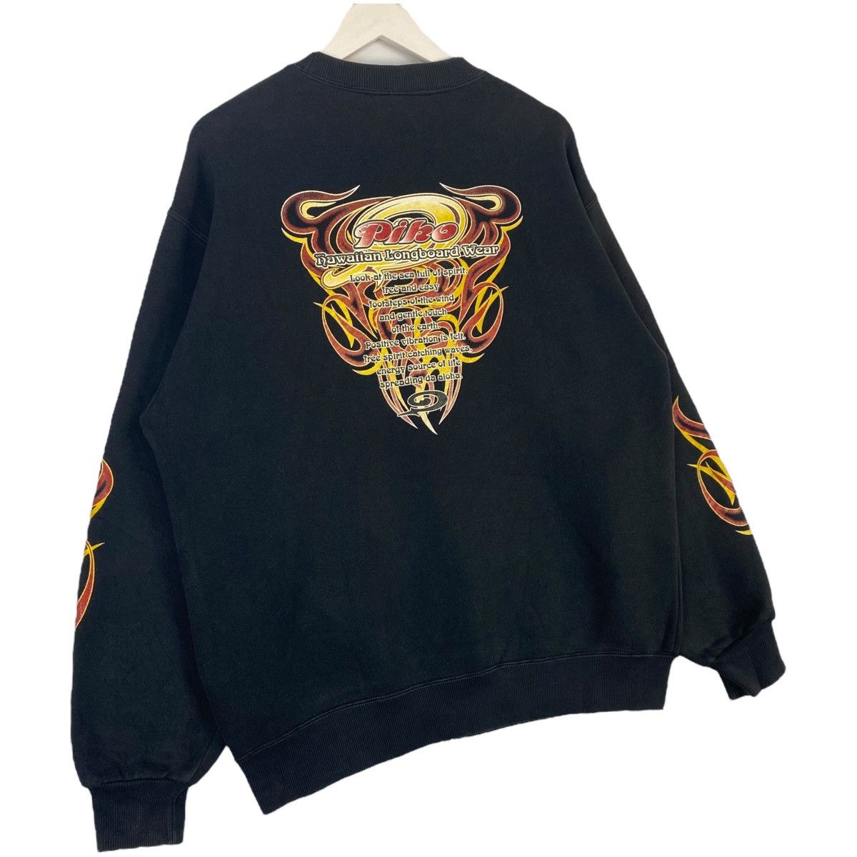 Vintage Vintage Piko Hawaiian Crewneck Sweatshirt Black Size L Size US L / EU 52-54 / 3 - 8 Thumbnail