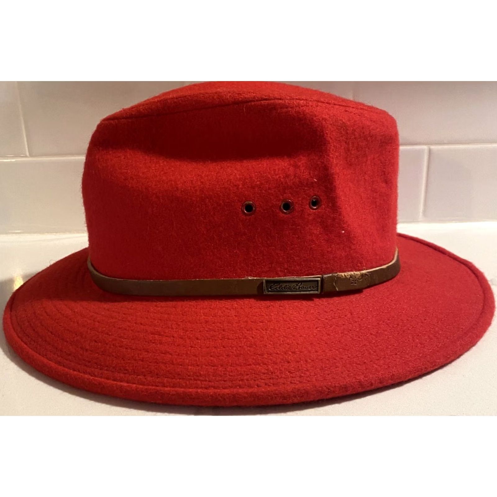 Eddie Bauer VINTAGE Eddie Bauer Women's Fedora Hat Wool Blend Red Size LG Made In USA Womens Fedora Hat Red Wool Blend Eddie Bauer USA LG Size ONE SIZE - 4 Thumbnail