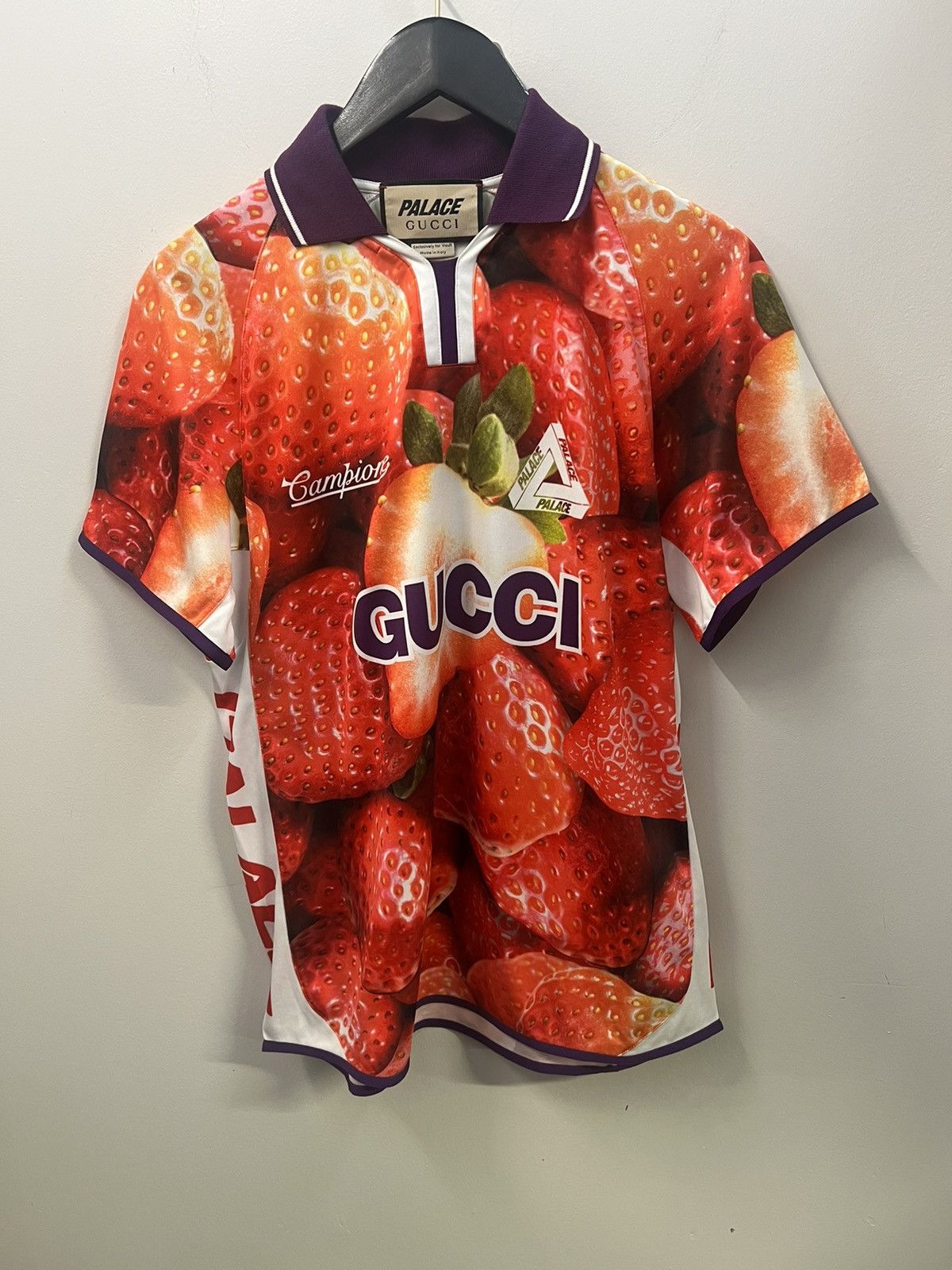 Image of Gucci x Palace Strawberry Print Jersey in Red, Men's (Size XS)