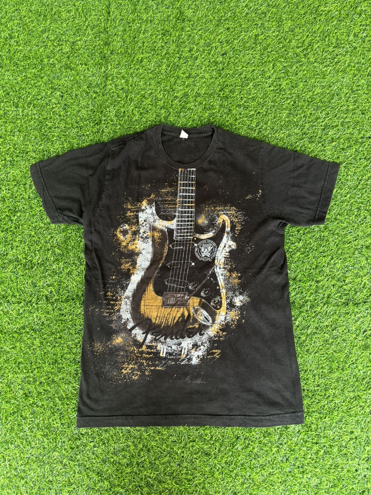 Hysteric Glamour Y2k Fender Guitar Ifsixwasnine Punk Style Tshirt Size US L / EU 52-54 / 3 - 1 Thumbnail
