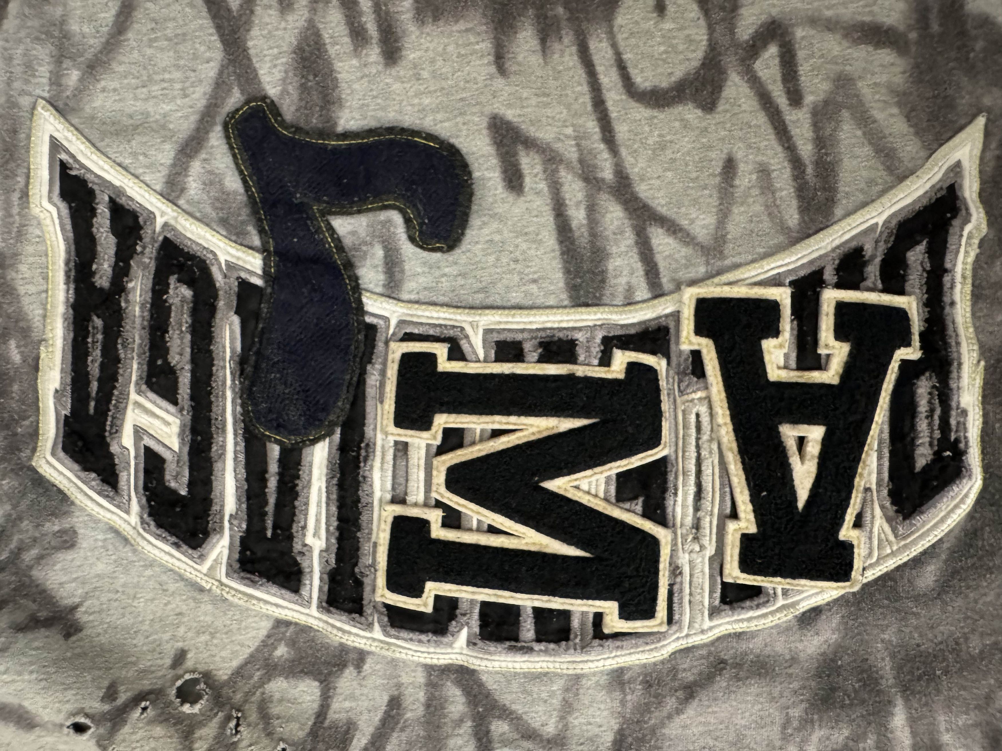 Balenciaga Balenciaga Graffiti Skater T-Shirt Size US S / EU 44-46 / 1 - 7 Thumbnail
