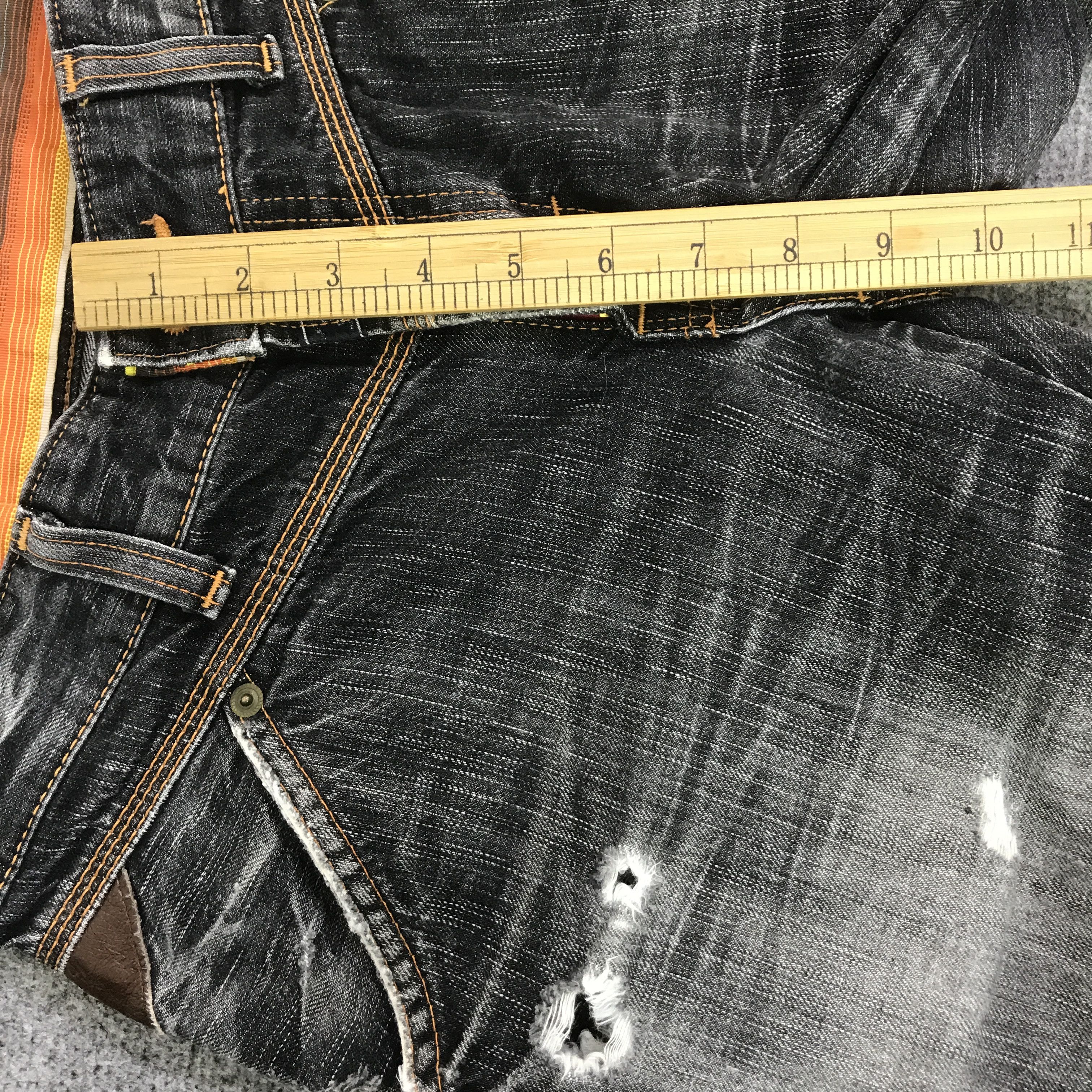 Edwin EDWIN BLACK FADED DENIM DISTRESSED JEANS PANTS K74B19 Size US 28 / EU 44 - 7 Thumbnail