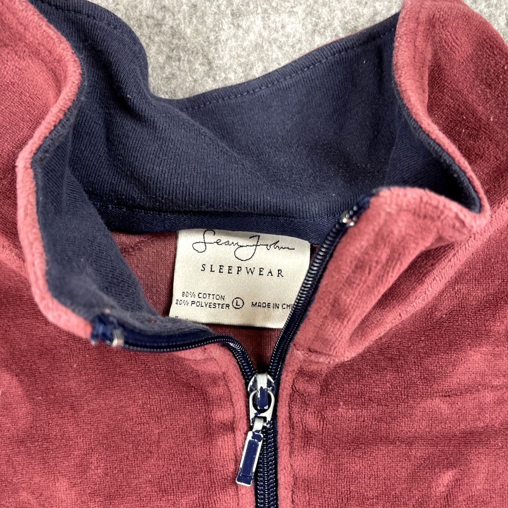 Sean John VINTAGE Sean John Sweatshirt Pullover Velour Burgundy Pockets Men L 90s Y2K Zip Embroidered Logo Size US L / EU 52-54 / 3 - 6 Thumbnail
