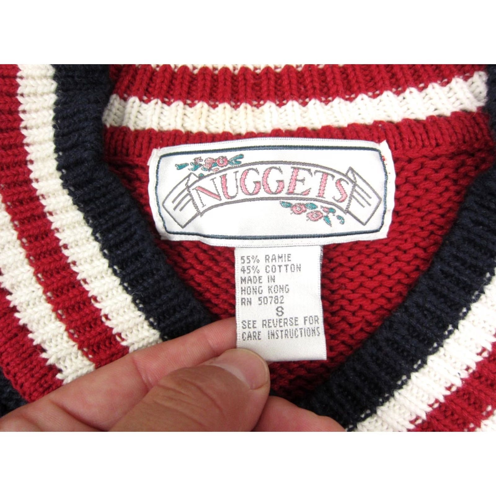 Vintage VINTAGE Nuggets Sweater Womens S Blue White V-Neck Cable Knit 80s College Pullover Shoulder Pads Womens Size S / US 4 / IT 40 - 3 Thumbnail