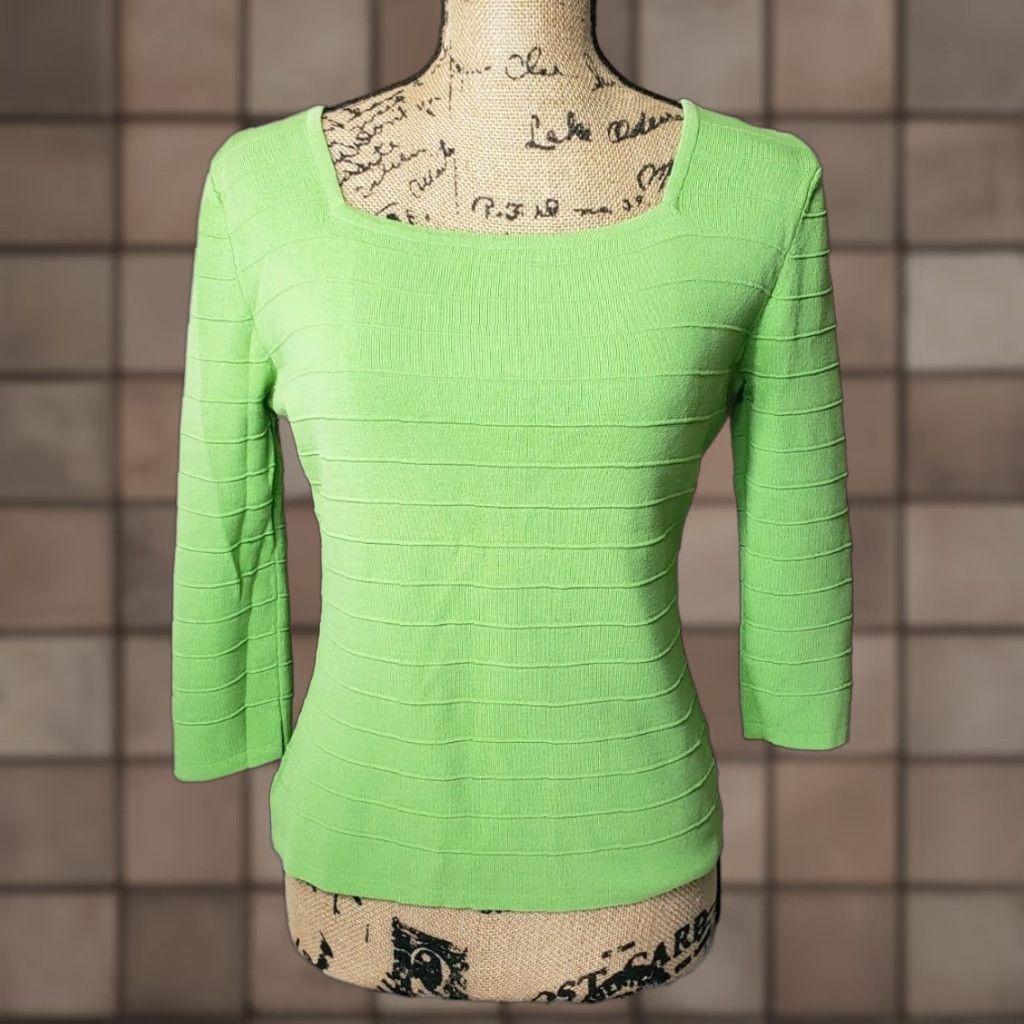 Vintage J.A.C. Lime Green Ribbed Squareneck 3/4 Sleeve Lightweight Sweater-Size S - Women - Y2K 90s - Pullover - Solid - Knit - Viscose/Nylon Blend Size S / US 4 / IT 40 - 1 Thumbnail