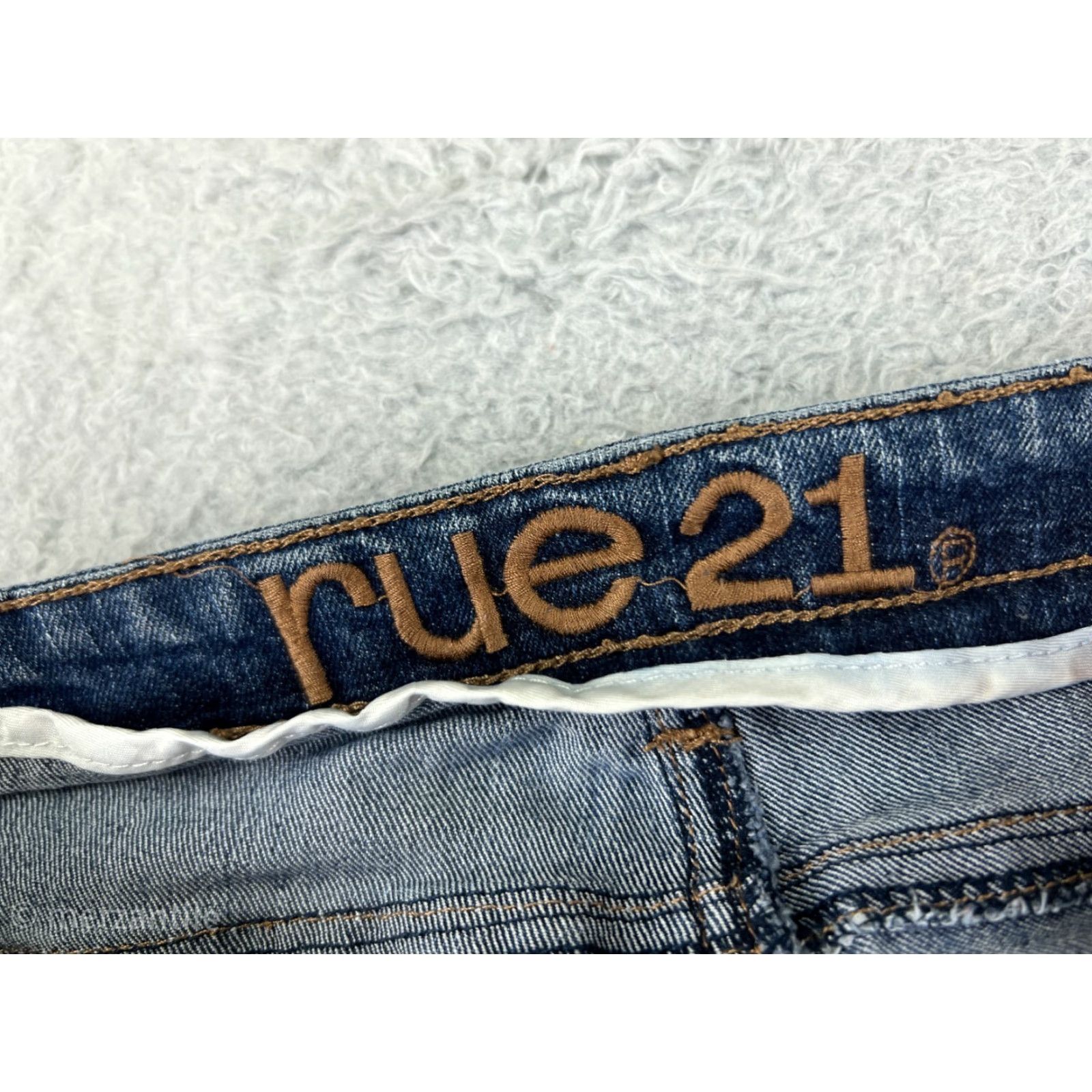 Vintage Rue 21 Jeans Women 28x29 Blue Denim Slim Bootcut Medium Wash Low Cotton Size 27" / US 4 / IT 40 - 4 Thumbnail