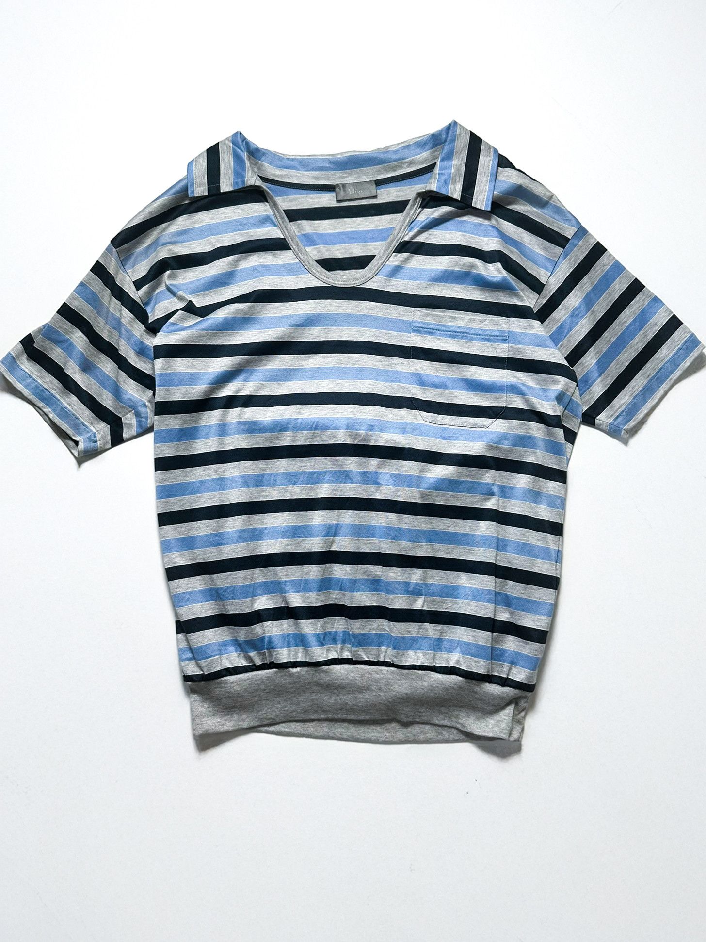 dior homme SS05 ストライププリント　tシャツ エディスリマン Dior × Hedi Slimane Dior Homme SS05 Low Neck Striped Shirt