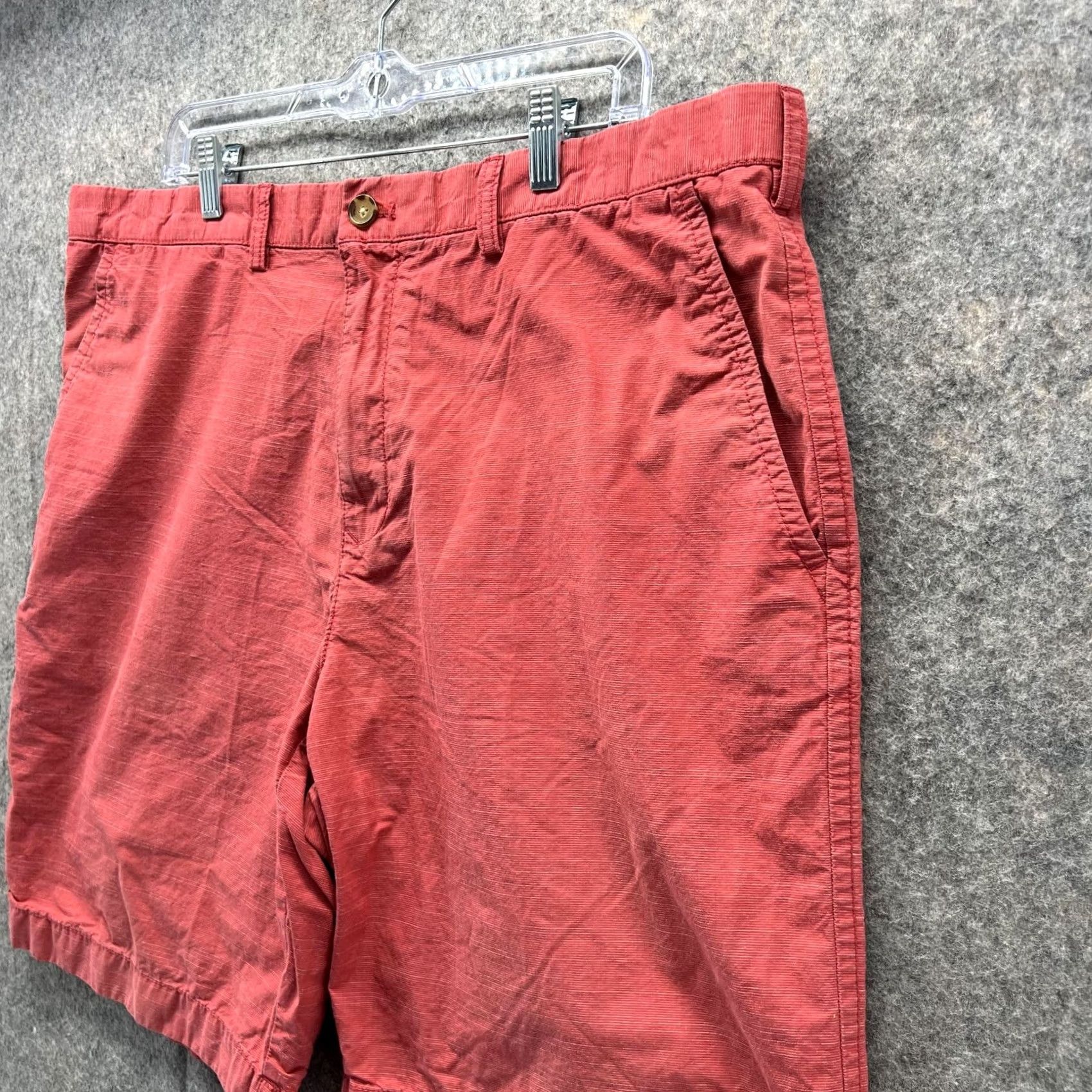 Tommy Hilfiger Tommy Hilfiger Shorts Men 40 Pink Pastel Flat Front Chino Casual Cotton Striped Size US 40 / EU 56 - 4 Thumbnail