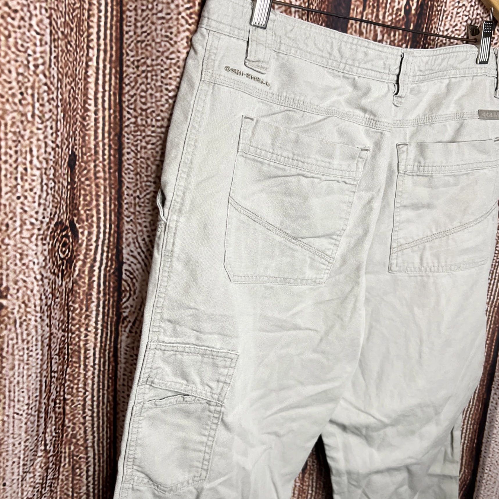 Vintage Columbia Mens Pants Cargo Omni-Shield Beige 34x30 Chino Canvas Regular Straight Outfit Outdoors Mens Size US 34 / EU 50 - 5 Thumbnail