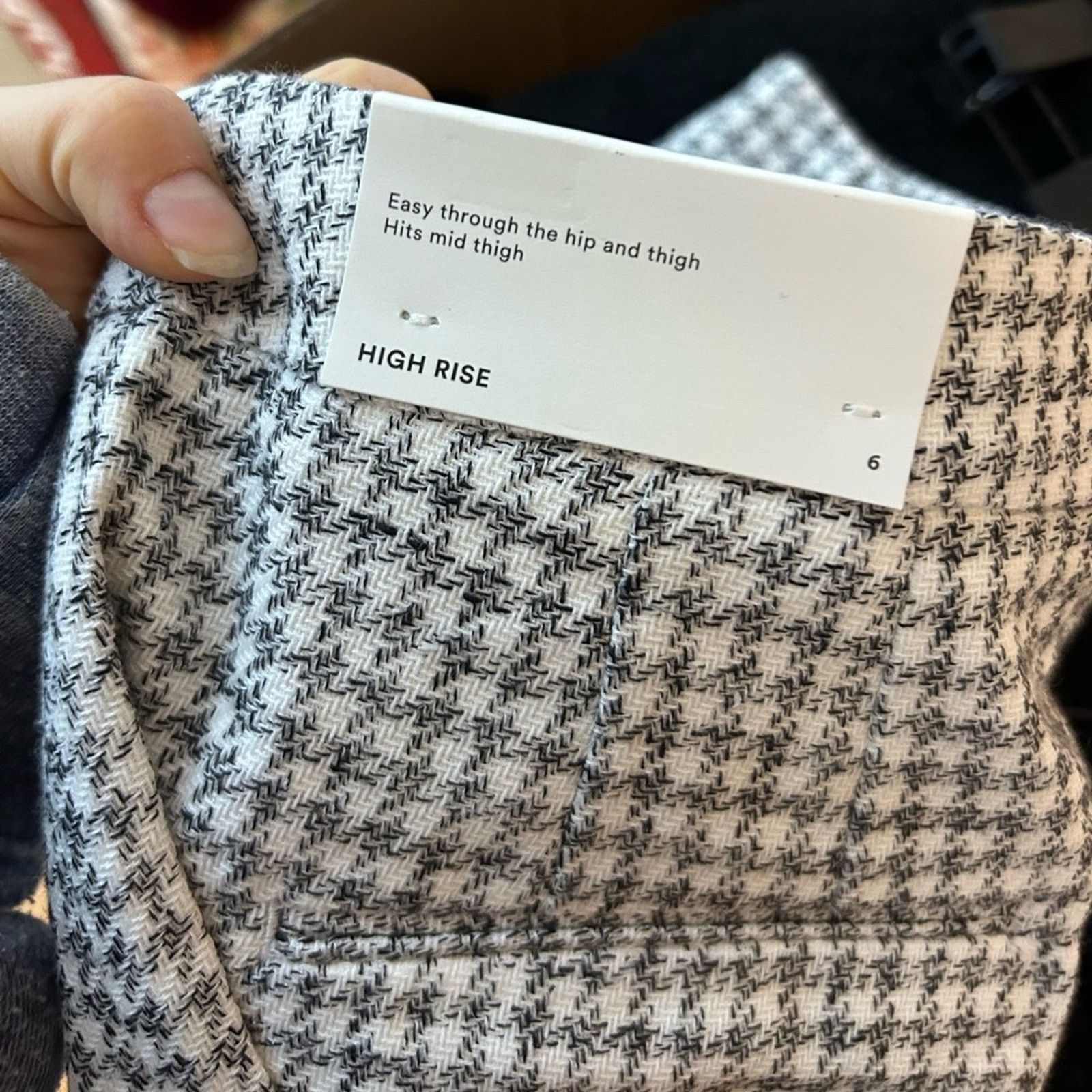 Ann Taylor Nwt Ann Taylor High Waisted Houndstooth Tweed Shorts Size 28" / US 6 / IT 42 - 3 Thumbnail