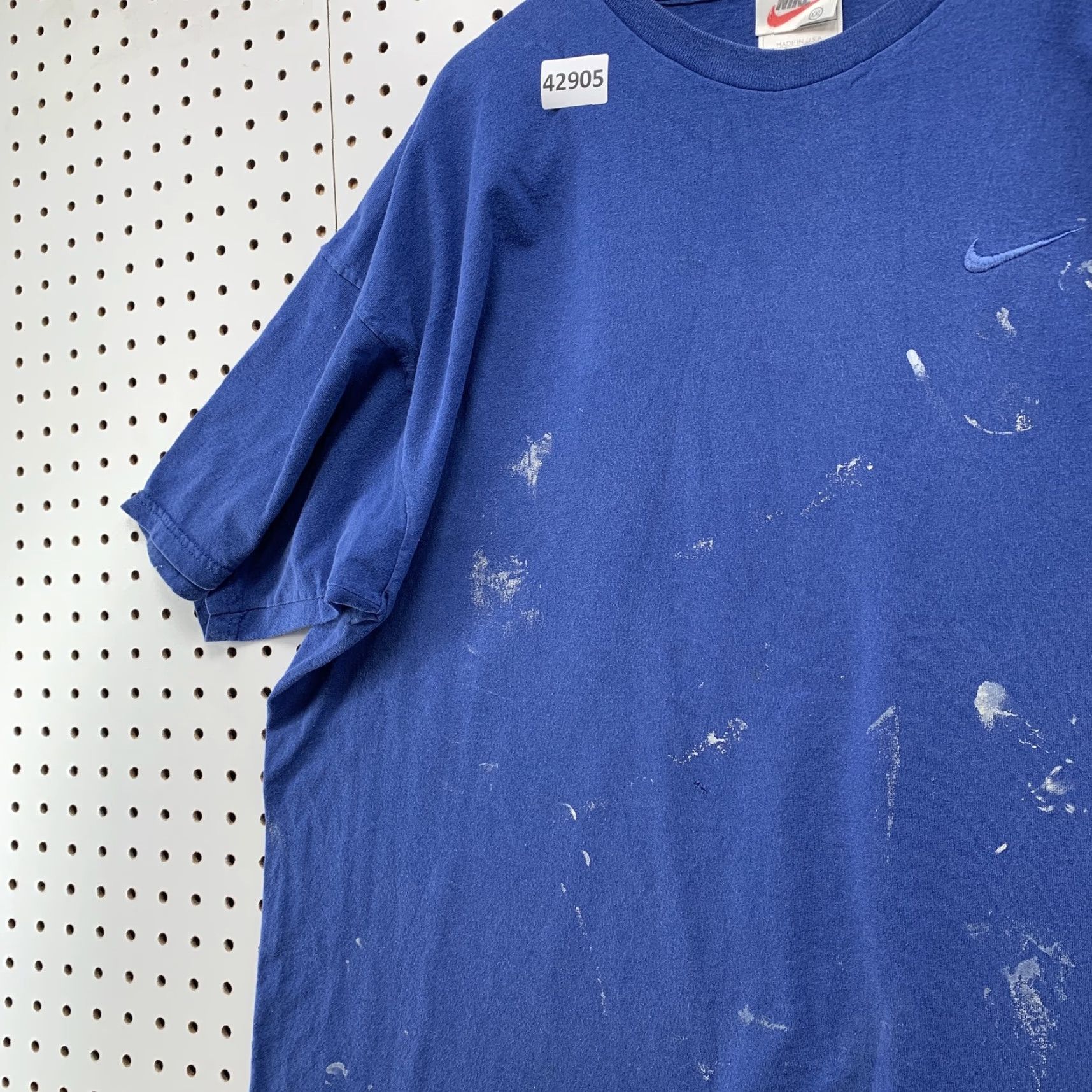 Nike VINTAGE 90s Nike Essential Swoosh Shirt Mens 2XL Blue Distressed Cotton T-Shirt Size US XXL / EU 58 / 5 - 7 Thumbnail