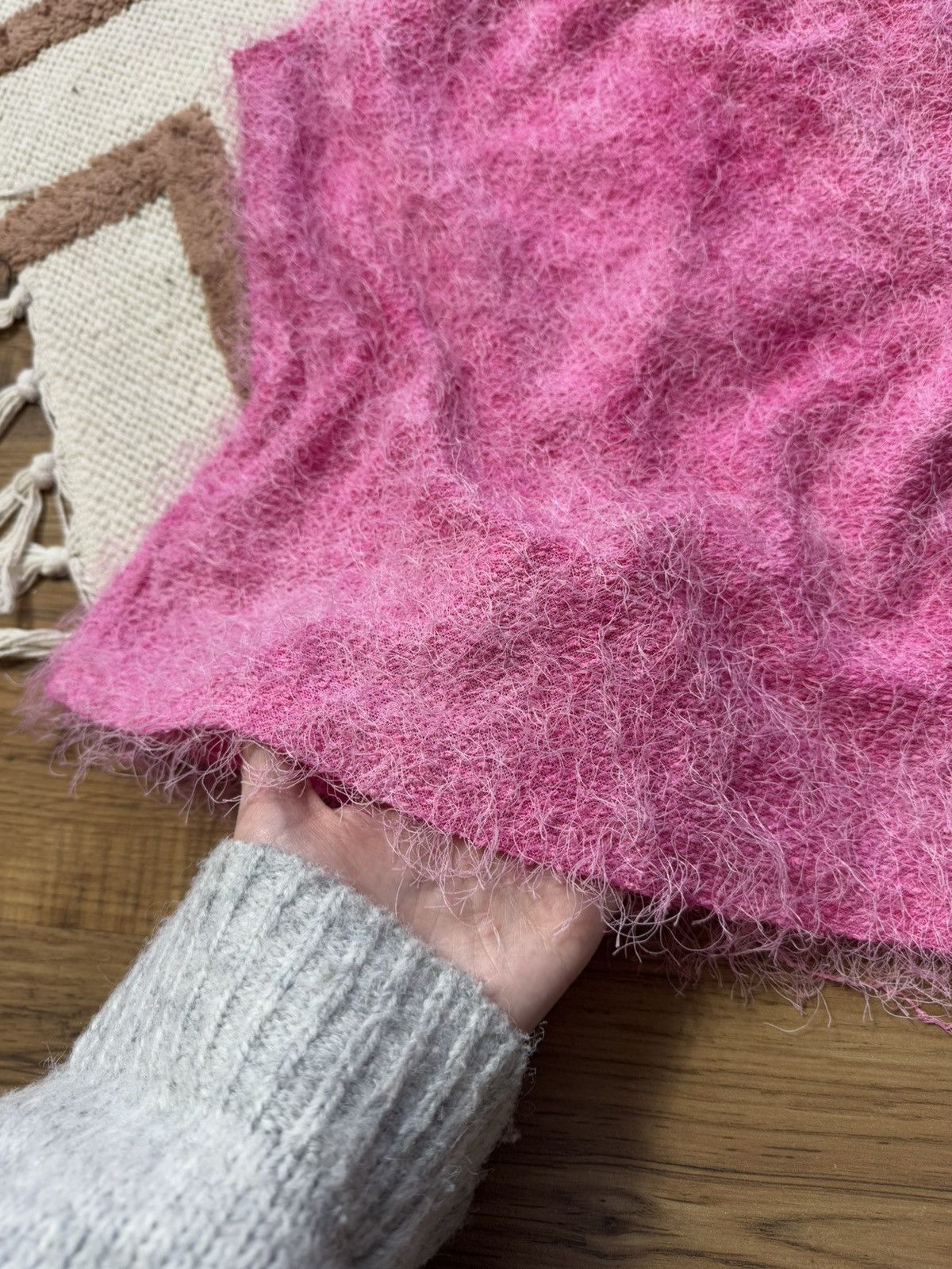 Vintage VINTAGE FLUFFY FUR PINK CUTE TANK TOP Size M / US 6-8 / IT 42-44 - 4 Thumbnail