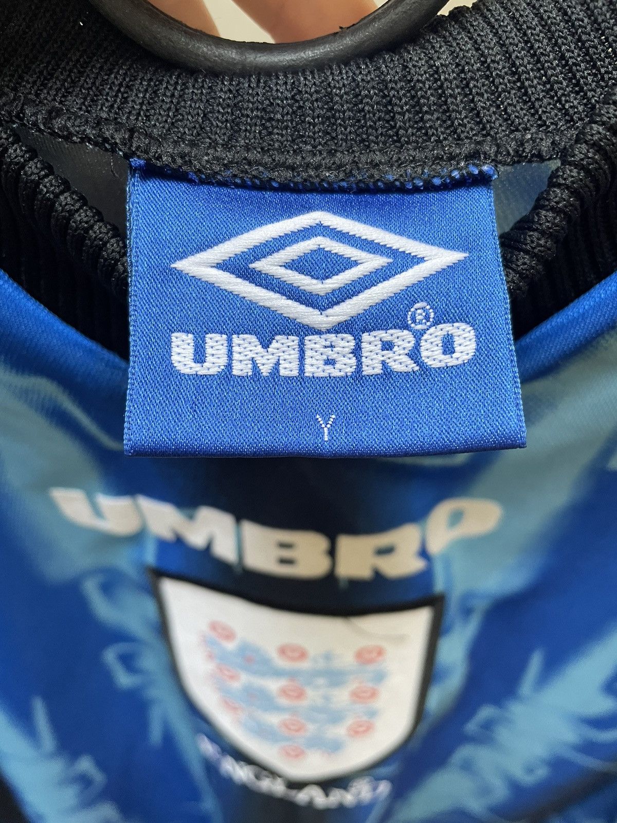 Umbro × Vintage ENGLAND GOALKEEPER FOOTBALL SHIRT 1997 1998 1999 Size US S / EU 44-46 / 1 - 7 Thumbnail