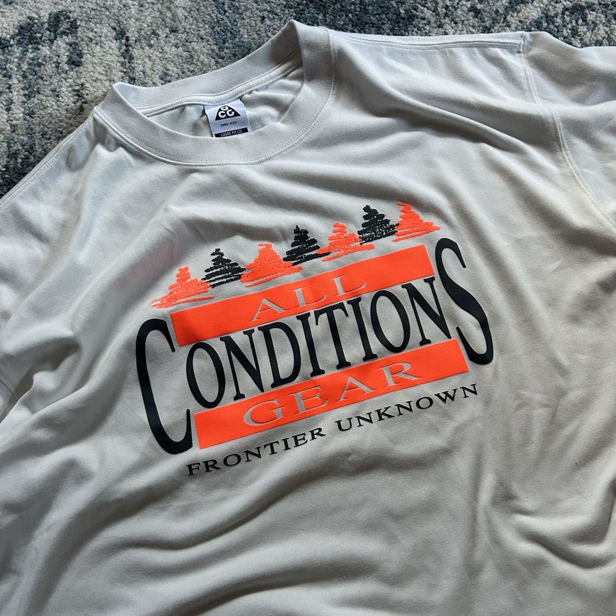 Nike ACG HEAVYWEiGHT ALL CONDiTIONS GEAR FRONTiER UNKNOWN PUFF PRiNT Size US M / EU 48-50 / 2 - 3 Thumbnail