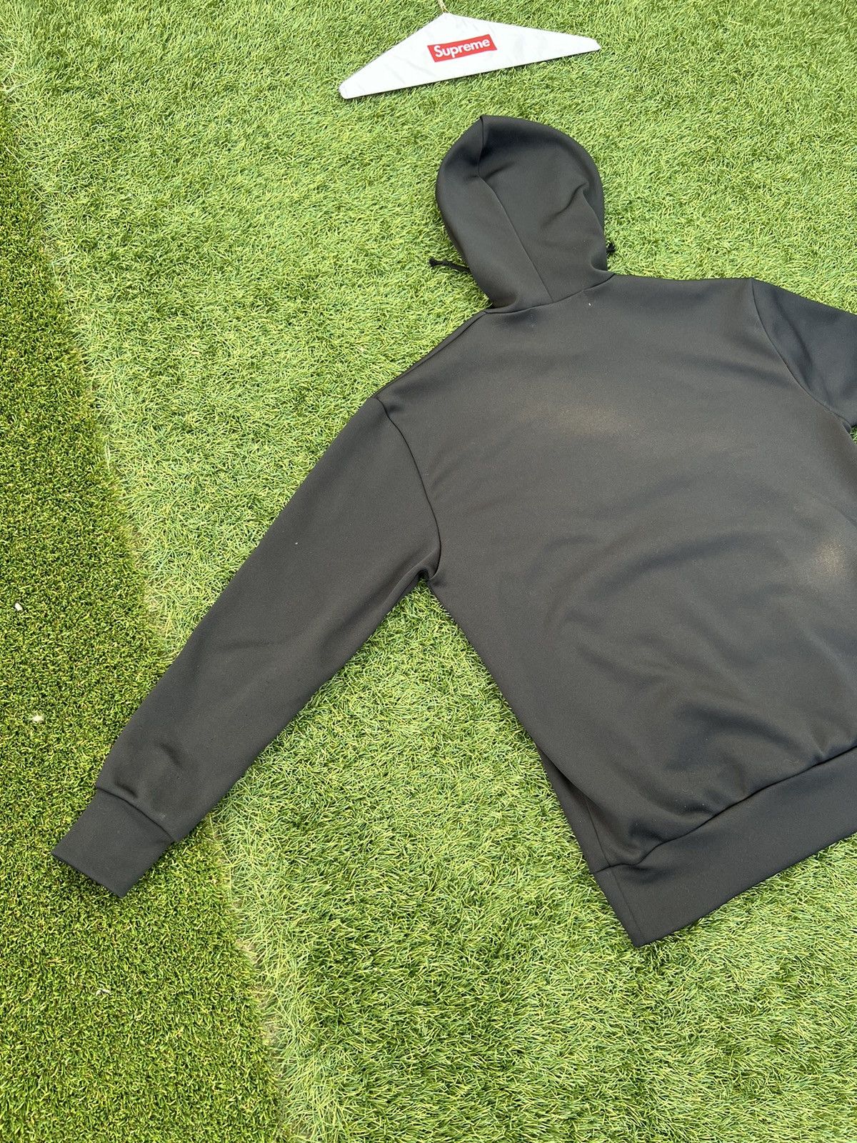 Comme des Garcons PLAY Comme Des Garcon Play Hoodie Size US XL / EU 56 / 4 - 11 Thumbnail