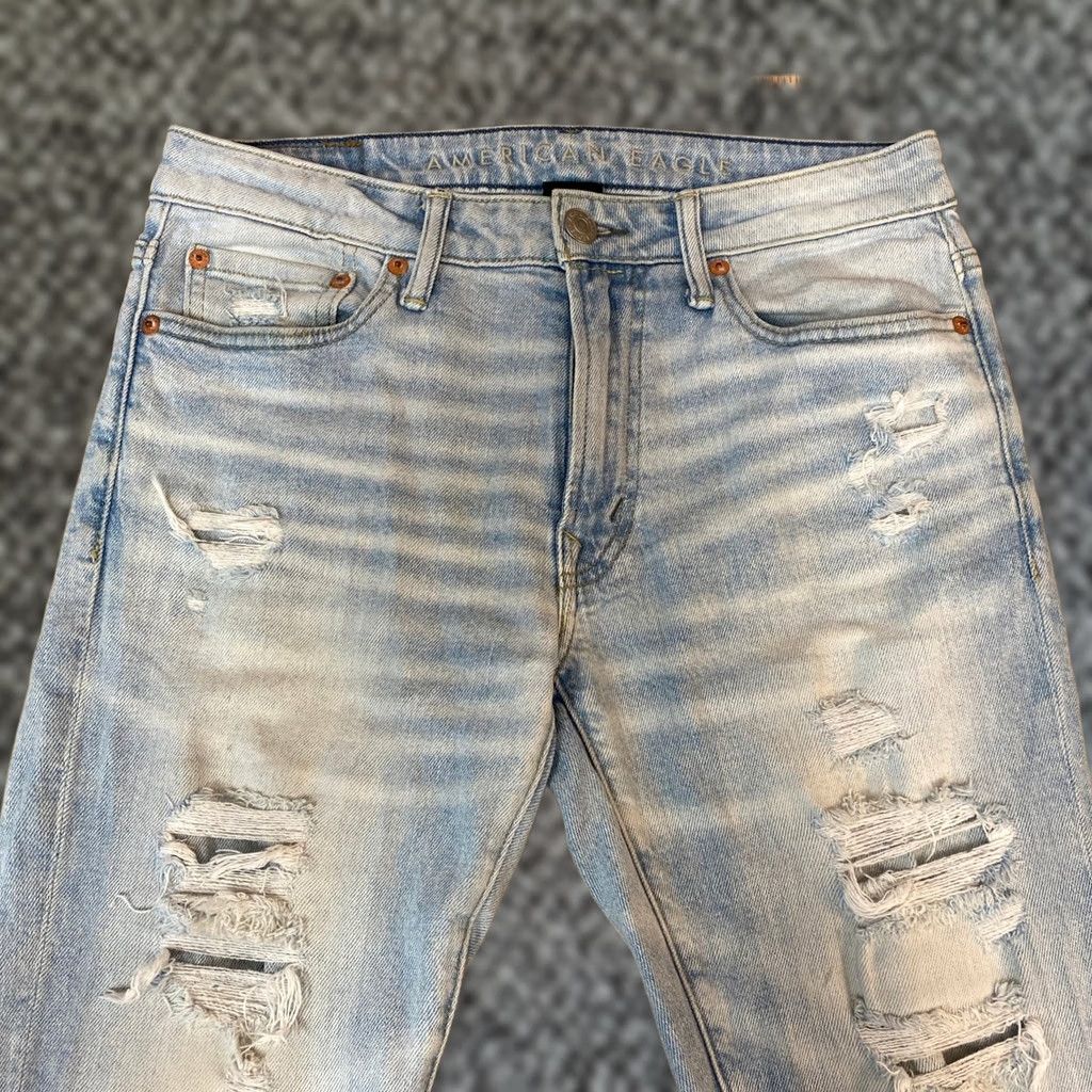 Vintage American Eagle Jeans Mens Slim Denim 29x30 Light Wash Distressed Pockets Comfort Distressed 29x30 Mens Jeans Slim Fit Denim Blue Size US 29 - 1 Thumbnail